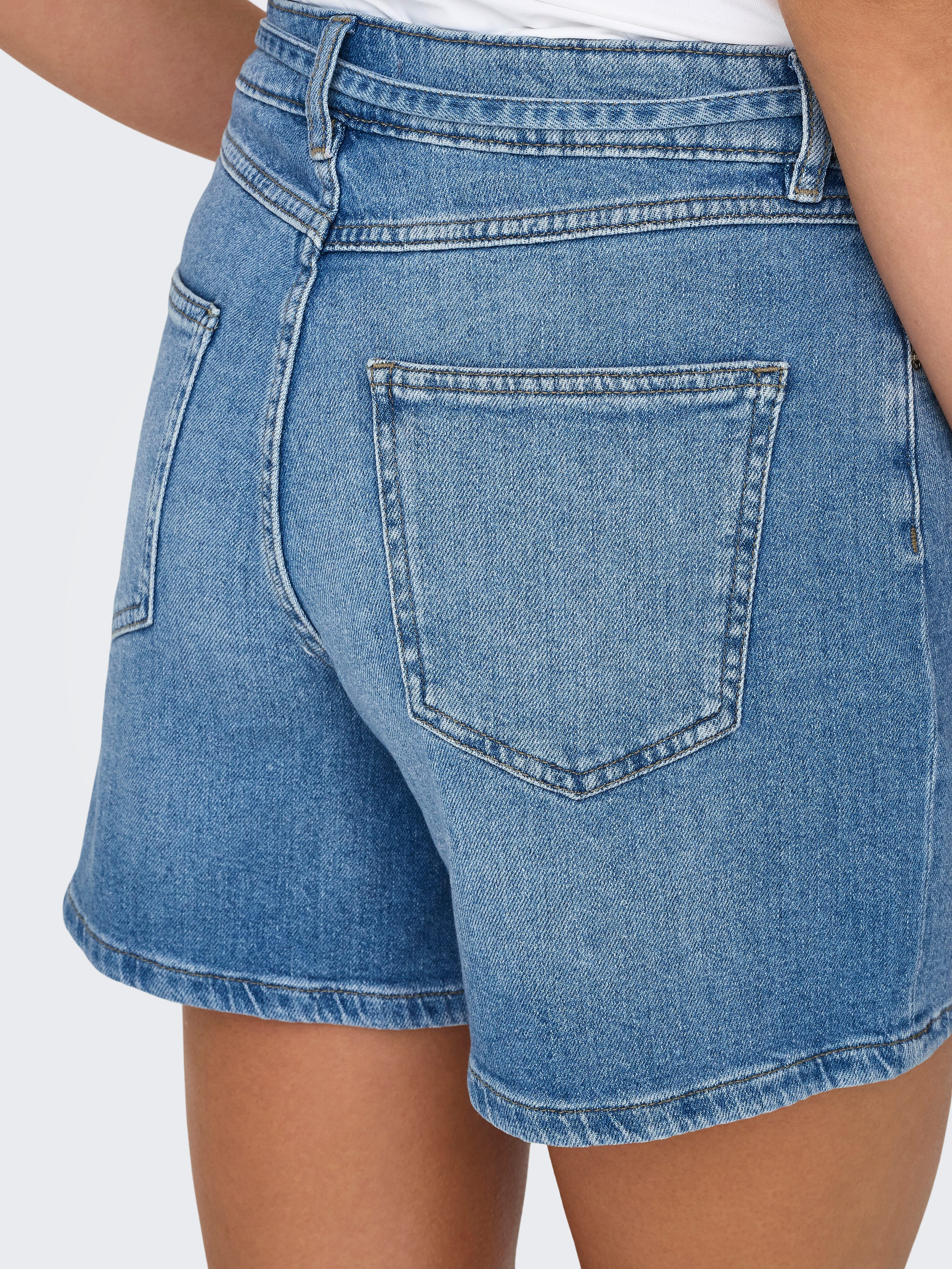 ONLY Jeansshorts ONLGIANNA MW BELTED SHORTS AZG DNM NOOS Baumwollmischung, regular fit, Regular Waist
