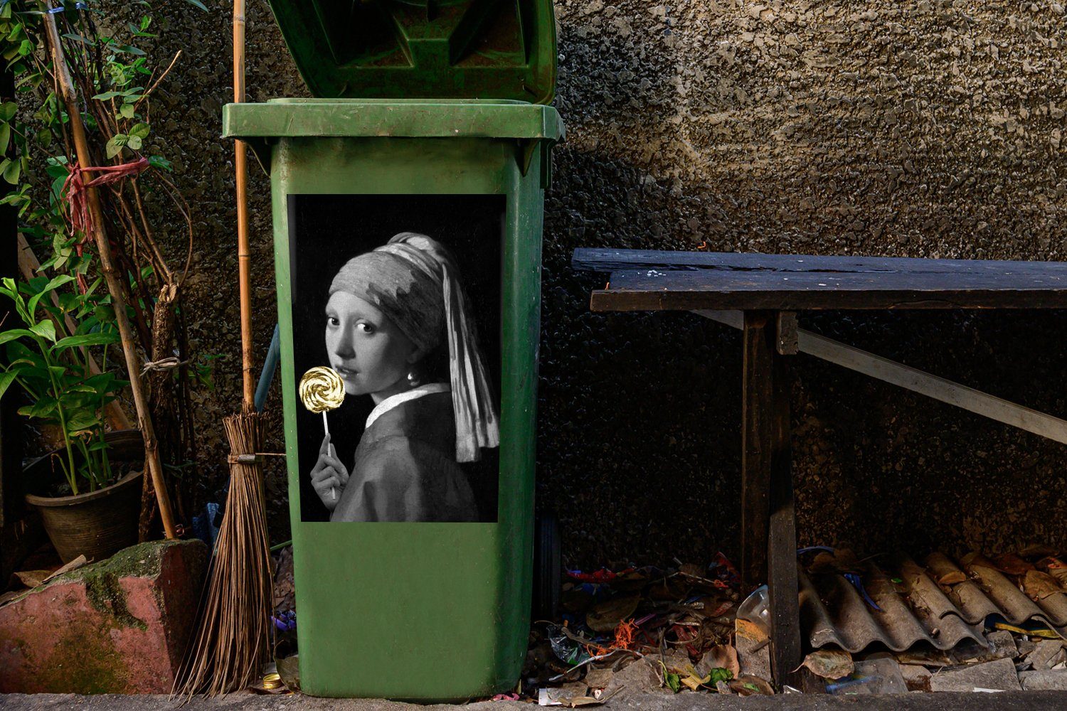 Vermeer Gold Mülltonne, Sticker, Mädchen Johannes Container, Mülleimer-aufkleber, - St), Lollipop mit - einem MuchoWow Wandsticker (1 Abfalbehälter - Perlenohrring