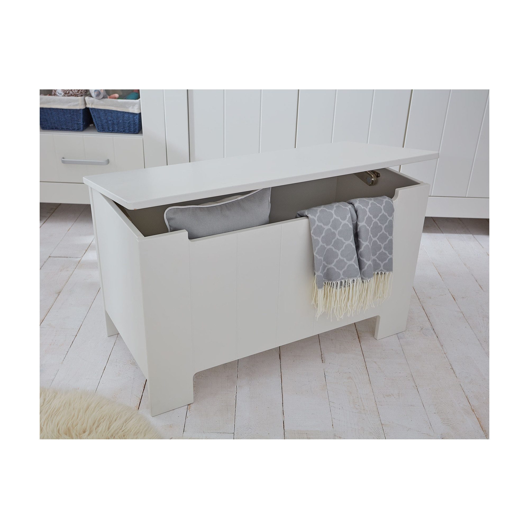 Raumhirsch Furniture Spielzeugtruhe Praktische Spielzeugtruhe CALMO mit Sicherheitsdämpfer (Maße: 92,5 x 45 x 53,8 cm (Schutz vor eingeklemmten Fingern; robuste Konstruktion), MDF-Platte, europäische Sicherheitsstandards, Einfache Montage