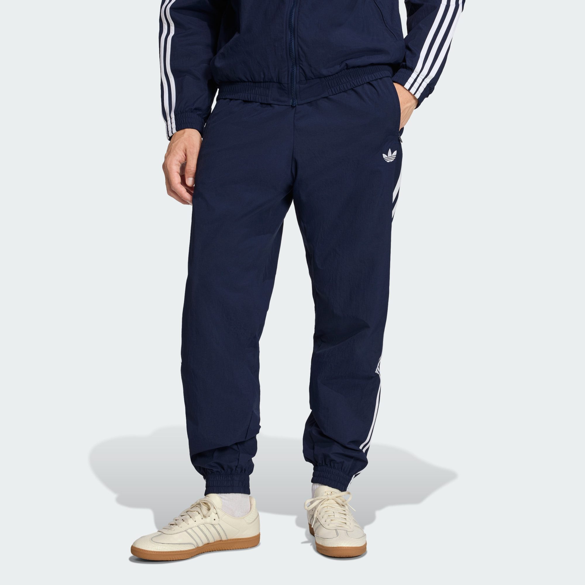 adidas Originals Jogginghose FIREBIRD WOVEN TRAININGSHOSE (1-tlg). € 70,00