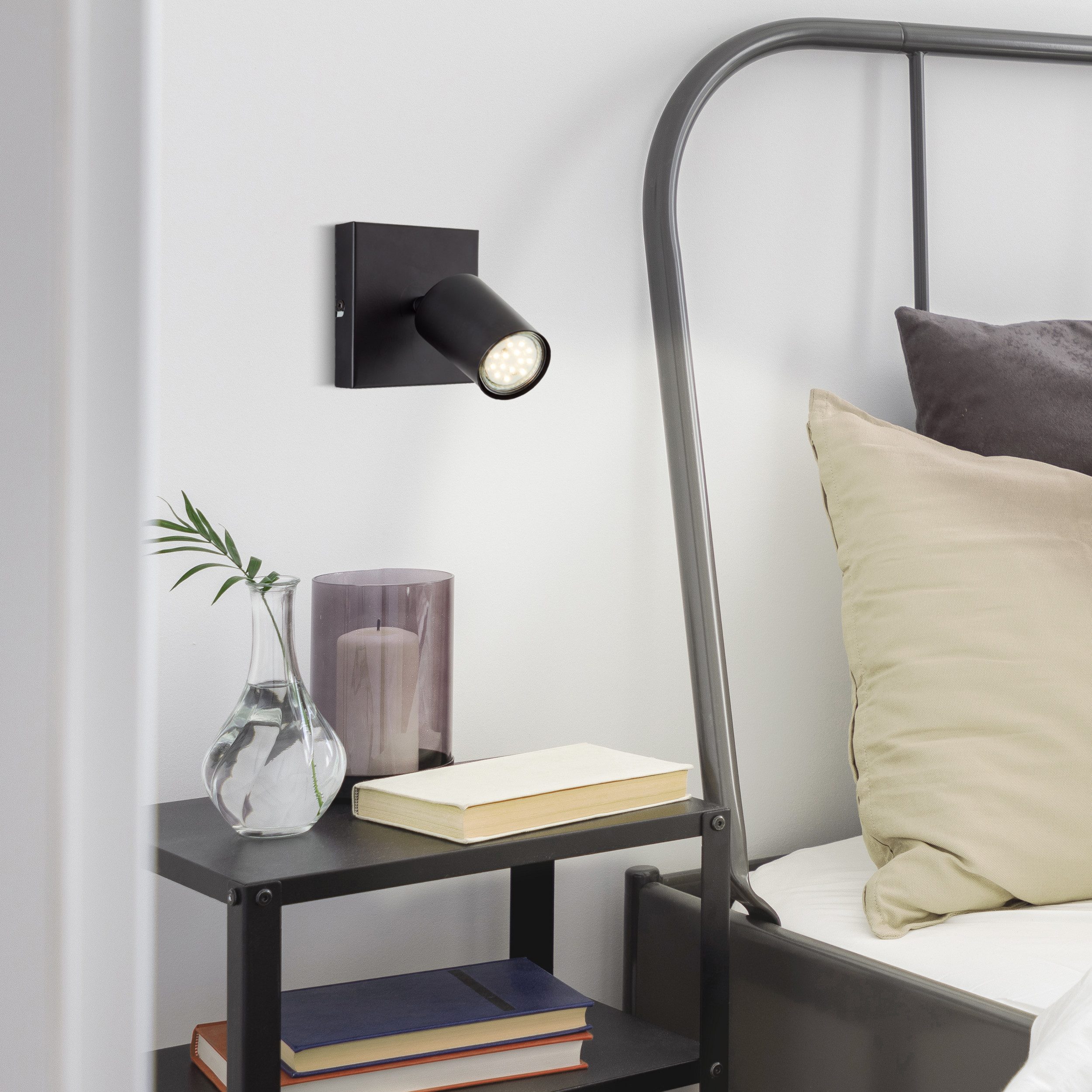 Lightbox Deckenstrahler, LED wechselbar, Warmweiß, LED Deckenspot, 12 x 12 cm, GU10, 4,5 W, 345 lm, 3000 K, schwenkbar