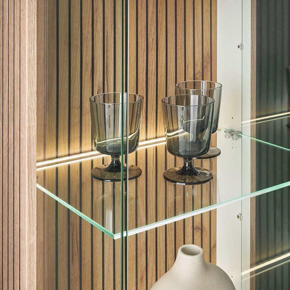 Lomadox Vitrine HUNTER-61 Vitrinenschrank Standvitrine Beleuchtung weiß mat günstig online kaufen