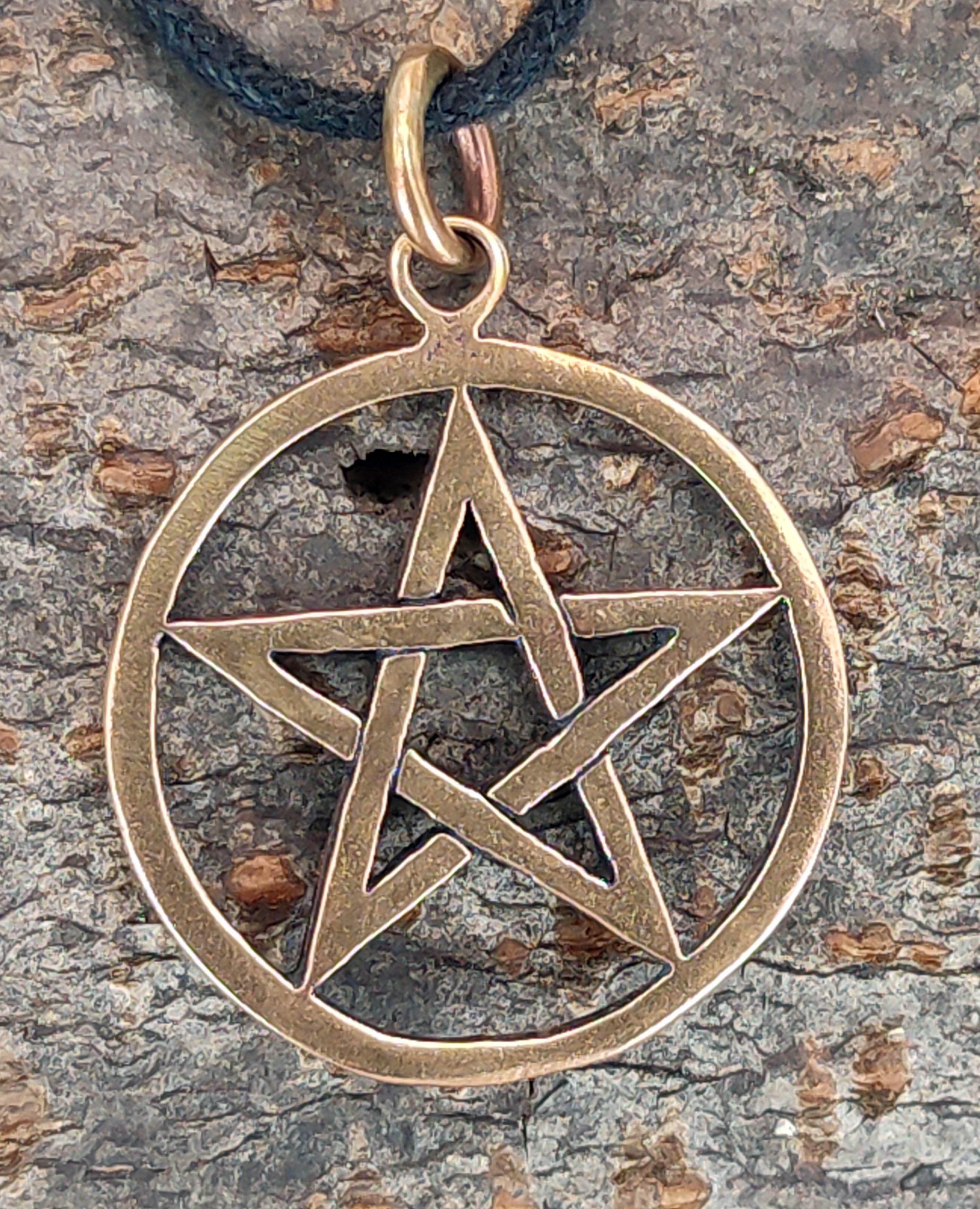 Hexe Zauber Kettenanhänger Magie Pentacle Pentagramm Pentagram of Anhänger weiße Kiss Leather Schutz Bronze