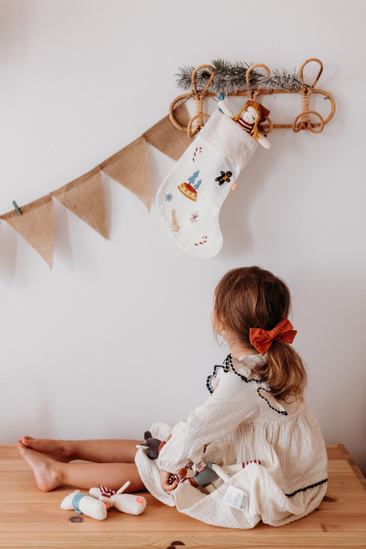 kikadu Nikolausstiefel 2201, Bio-Baumwolle, Nussknacker-Stickerei, für Niko günstig online kaufen