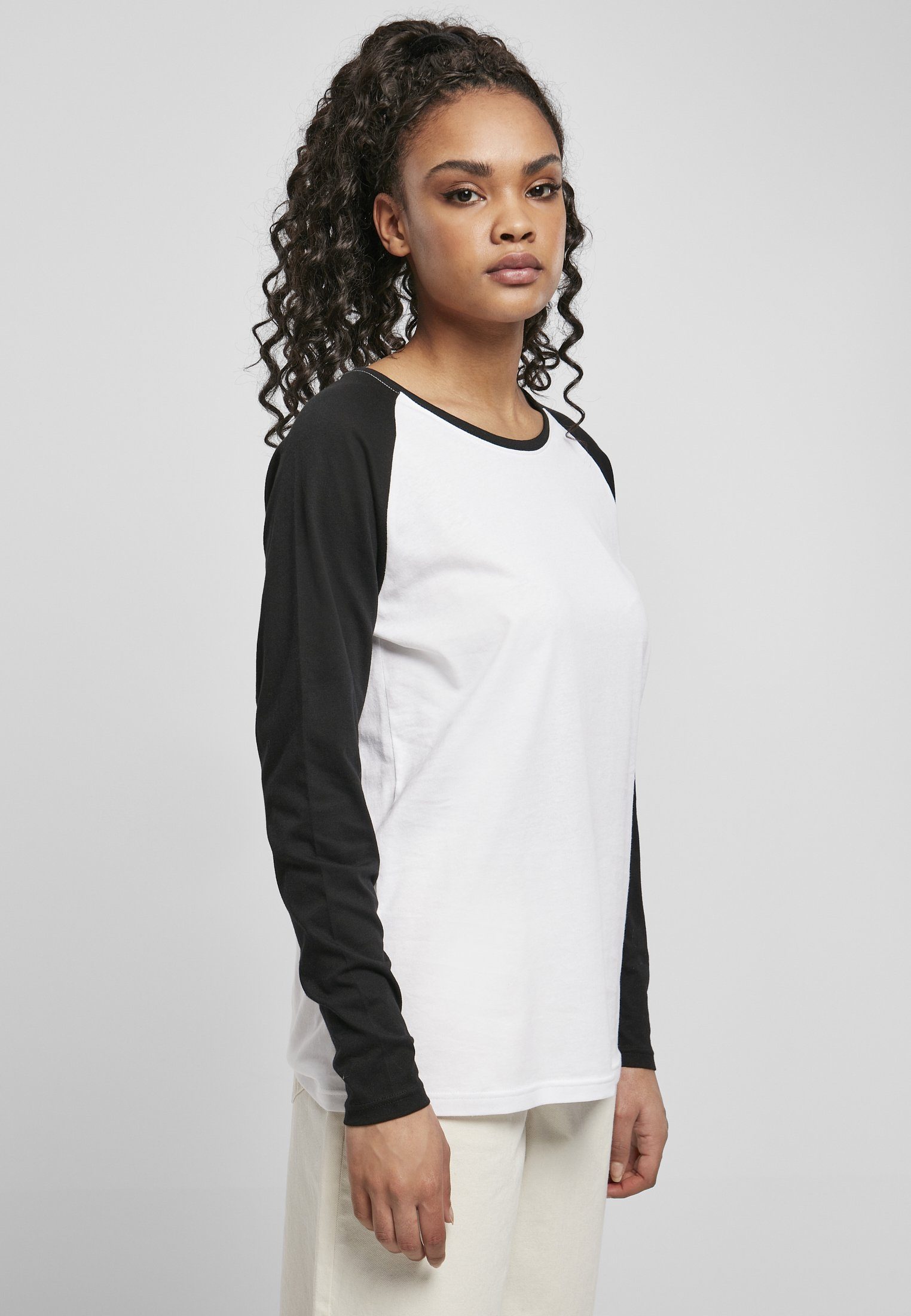 URBAN CLASSICS Langarmshirt Damen Ladies (1-tlg) Contrast white/black Longsleeve Raglan