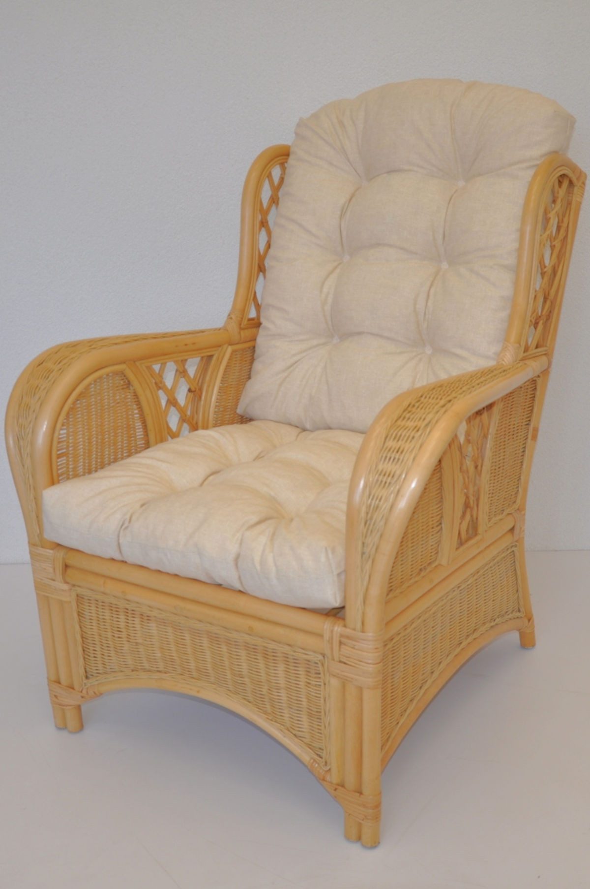 Rattani Rattanstuhl Rattansessel, Rattan Ohrensessel Oliver Fb. honig