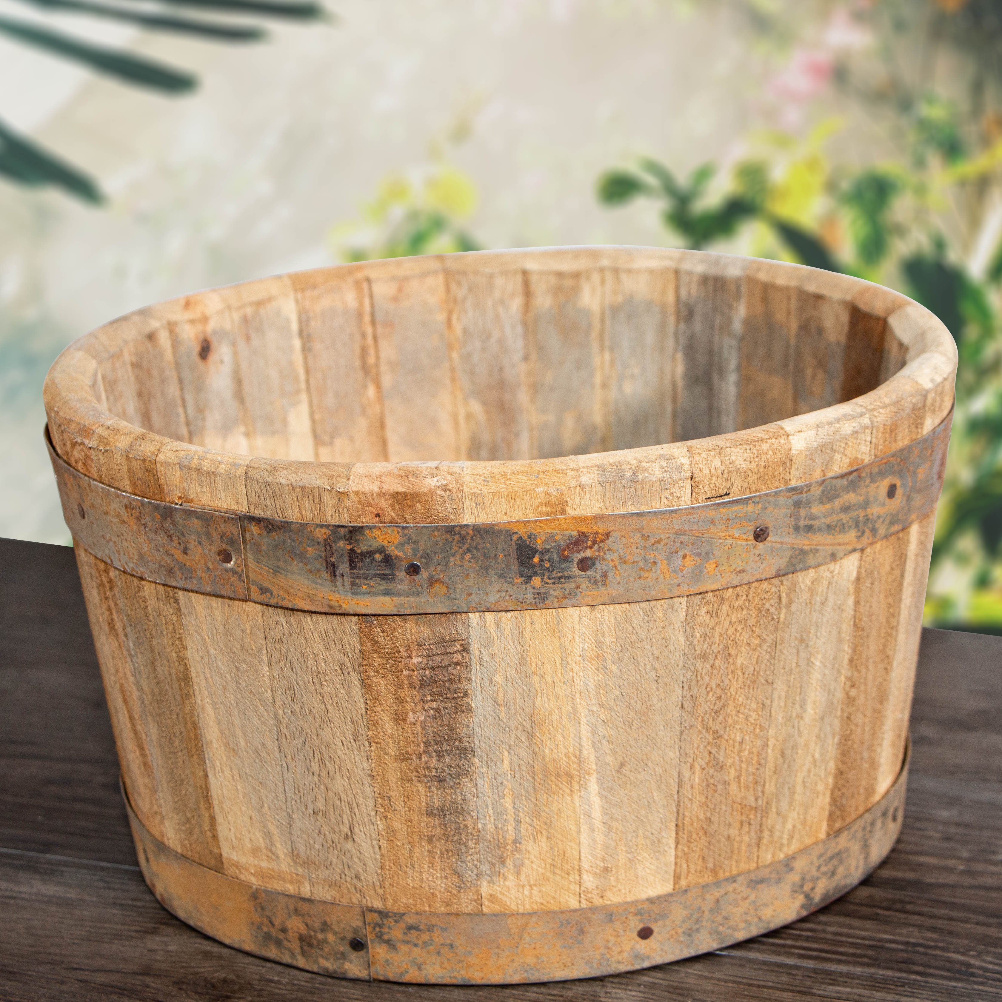 Antikas Wanddekoobjekt Holzschüssel, klein, Eisen Applikationen, in Shabby- Chick