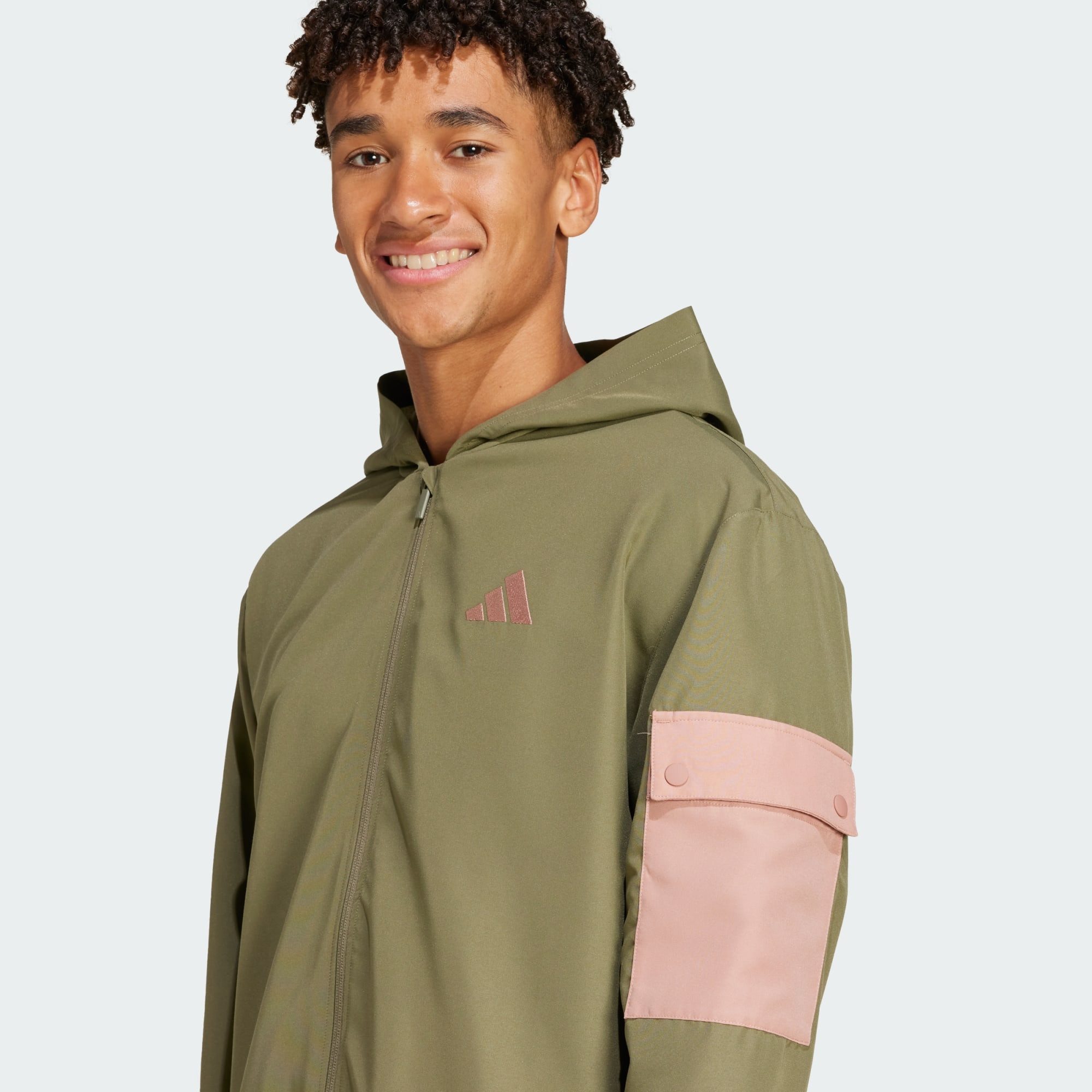 adidas Sportswear Trainingsanzug SPORTSWEAR WOVEN CARGO TRAININGSANZUG (1-tlg)