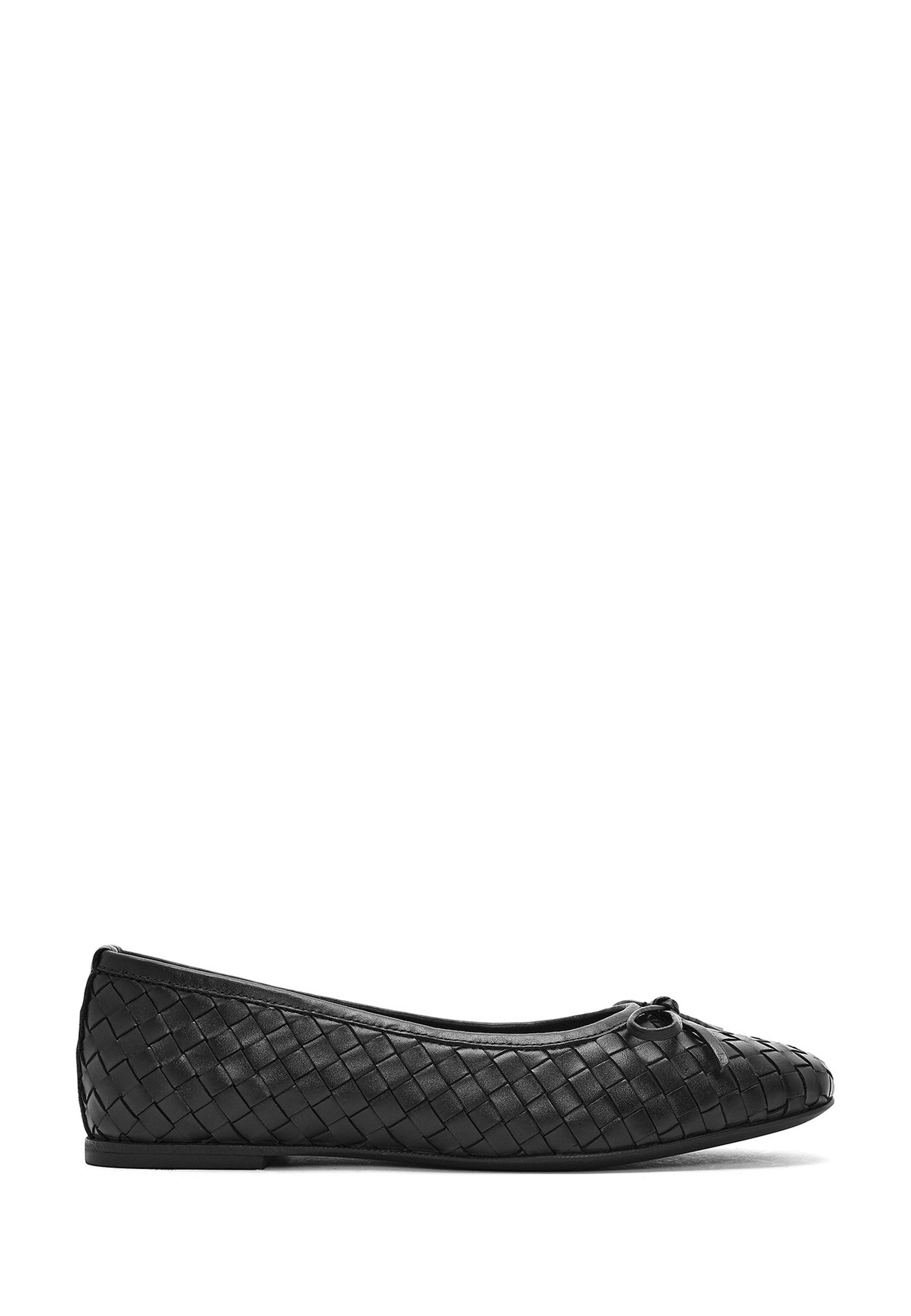 Derimod Ballerinas aus Leder Ballerina Echtes Leder, Slip-on-Design, Geflochtene Textur, Schleifendetail