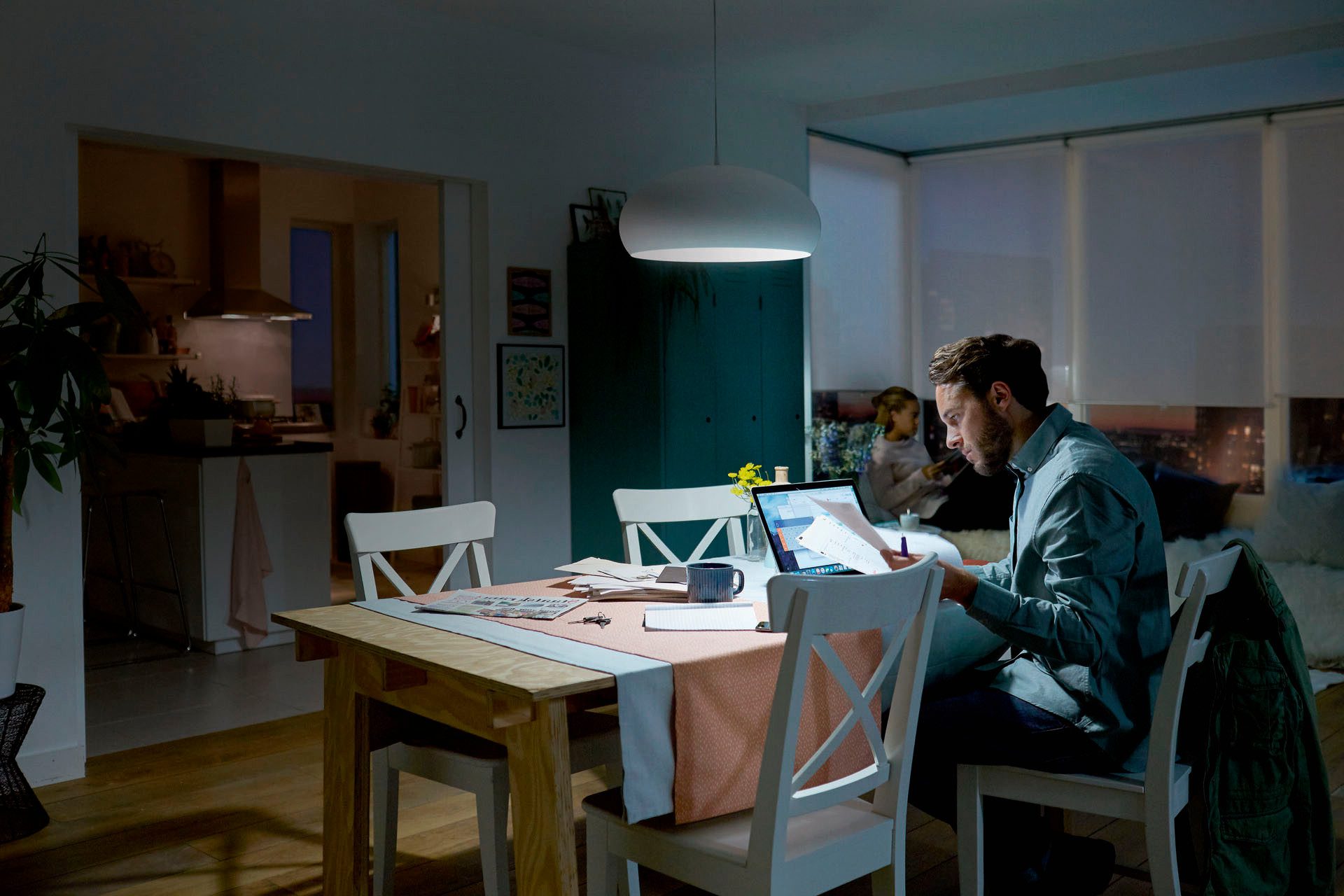 Philips Hue LED-Leuchtmittel LED Lampe 100W E27 Tageslichtweiß 1521lm matt, E27