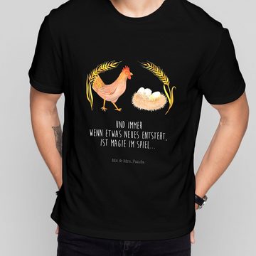 Mr. & Mrs. Panda T-Shirt Huhn stolz - Schwarz - Geschenk, Tshirt, Hoftiere, Landwirtin, T-Shir (1-tlg)