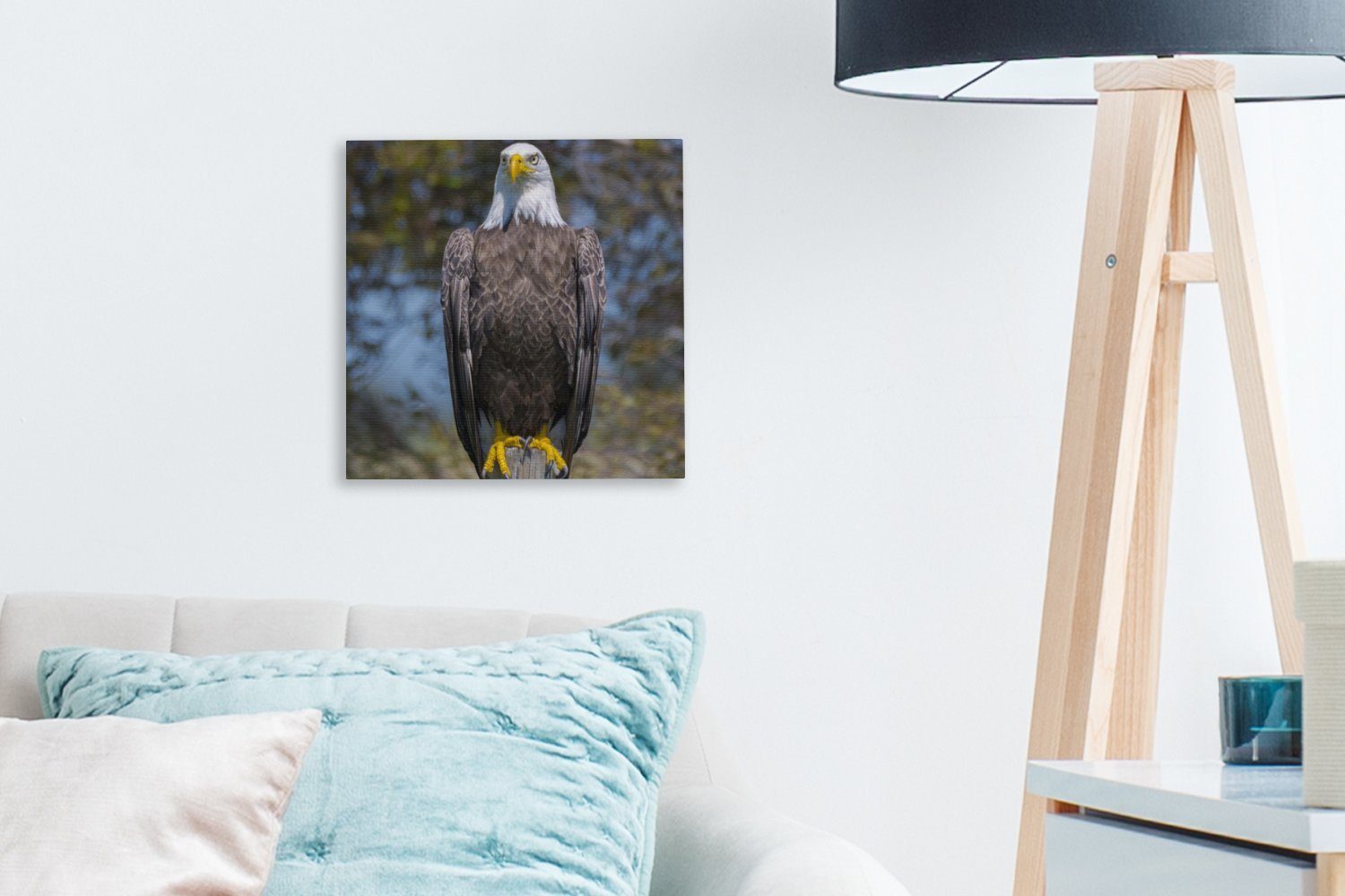 OneMillionCanvasses® Leinwandbild Ein Bilder Holzpfahl, sitzt für (1 Wohnzimmer Leinwand einem auf St), Weißkopfseeadler Schlafzimmer