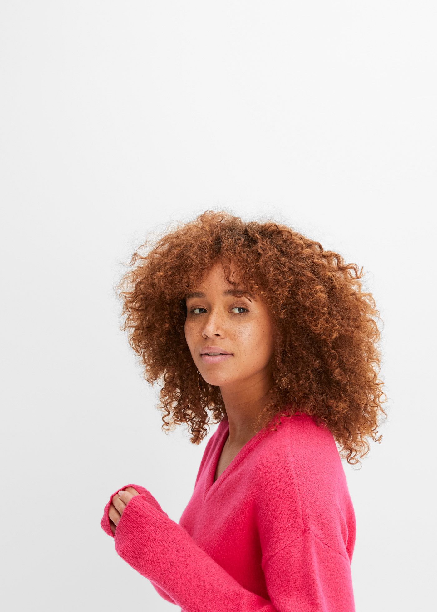 bonprix Strickpullover aus weichem Material, mit V-Ausschnitt, Oversized-Passform