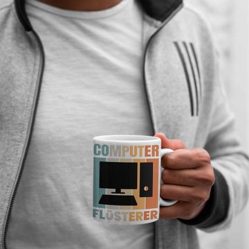 Trendation Tasse Trendation - IT Computer Nerd Flüsterer Informatiker Tasse Lustig Geschenk IT Student Gadget Männer Weihnachten