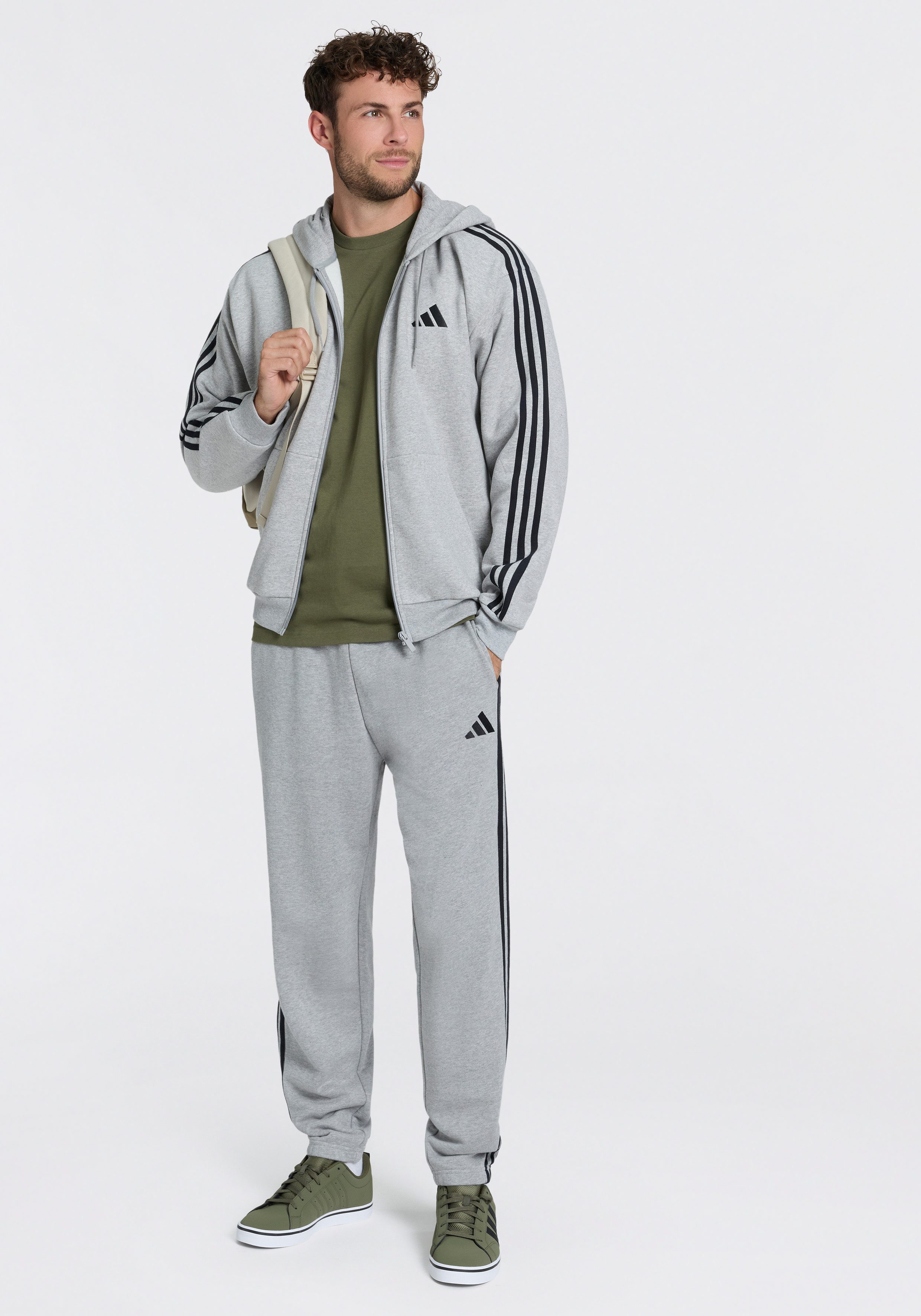 Zum Outfit 12