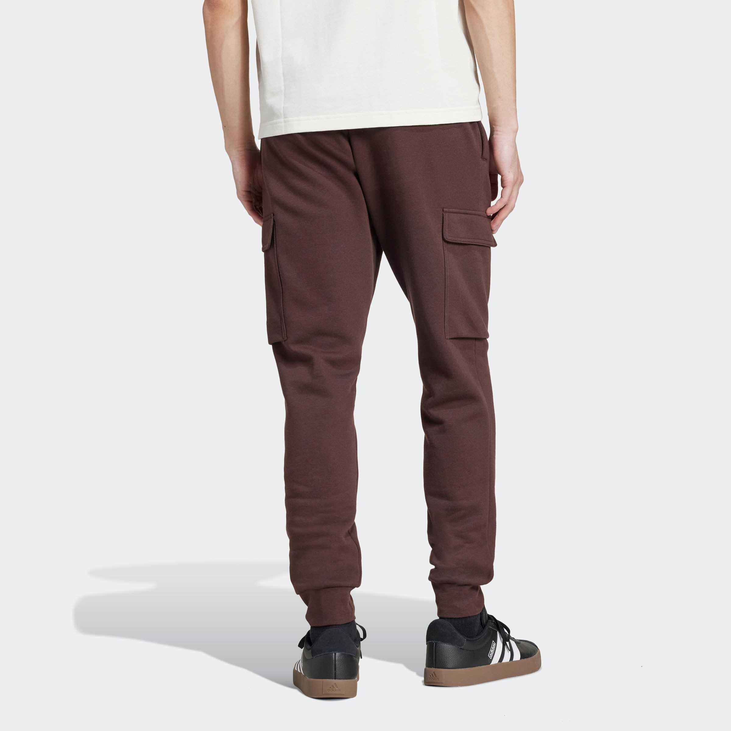 adidas Sportswear Sporthose ESSENTIALS FLEECE REGULAR TAPERED Jogginghose Cargo aus weichem Fleece-Material