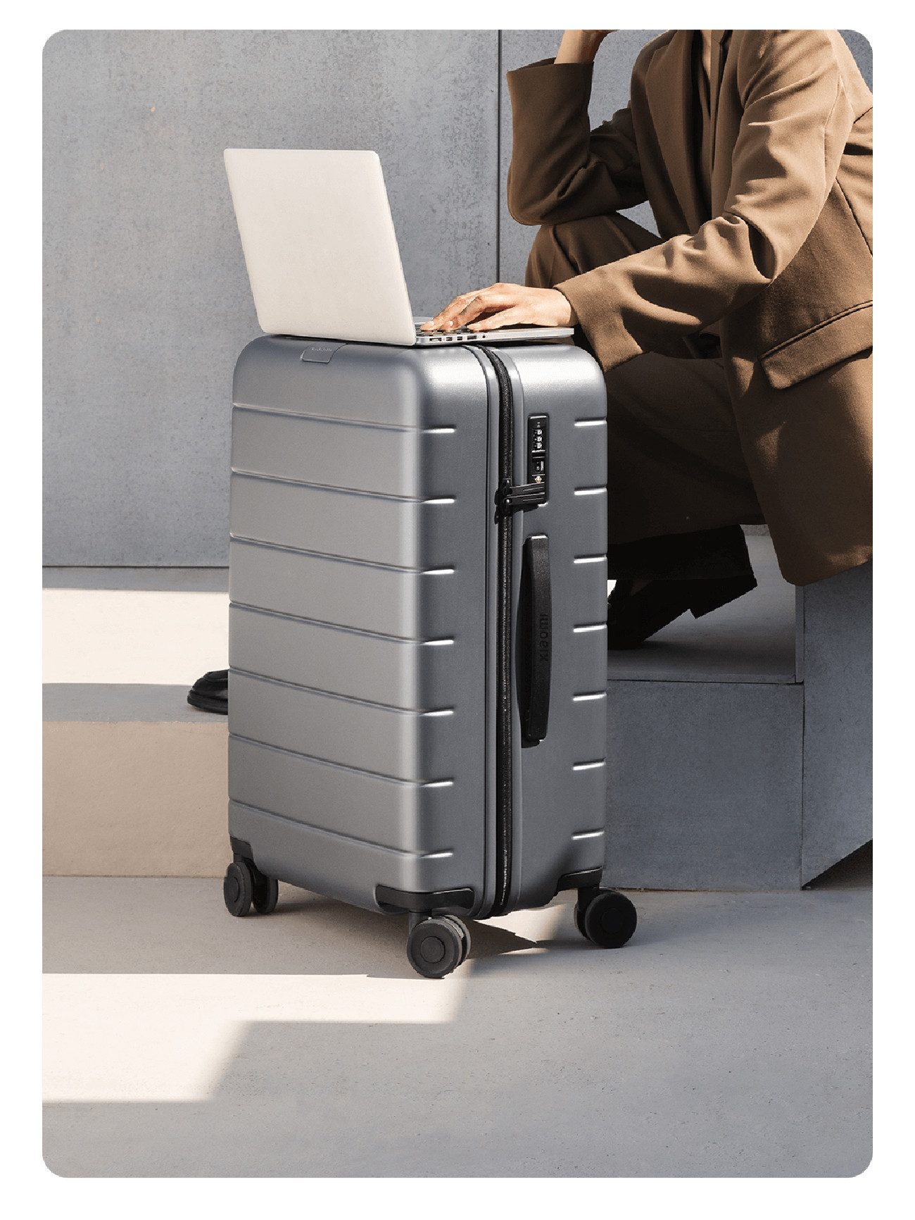 Xiaomi Koffer Luggage Classic Pro 20, 4 Rollen, Hard Case, Anti-Burst-Reißverschluss, leichtgängige Räder, 39L