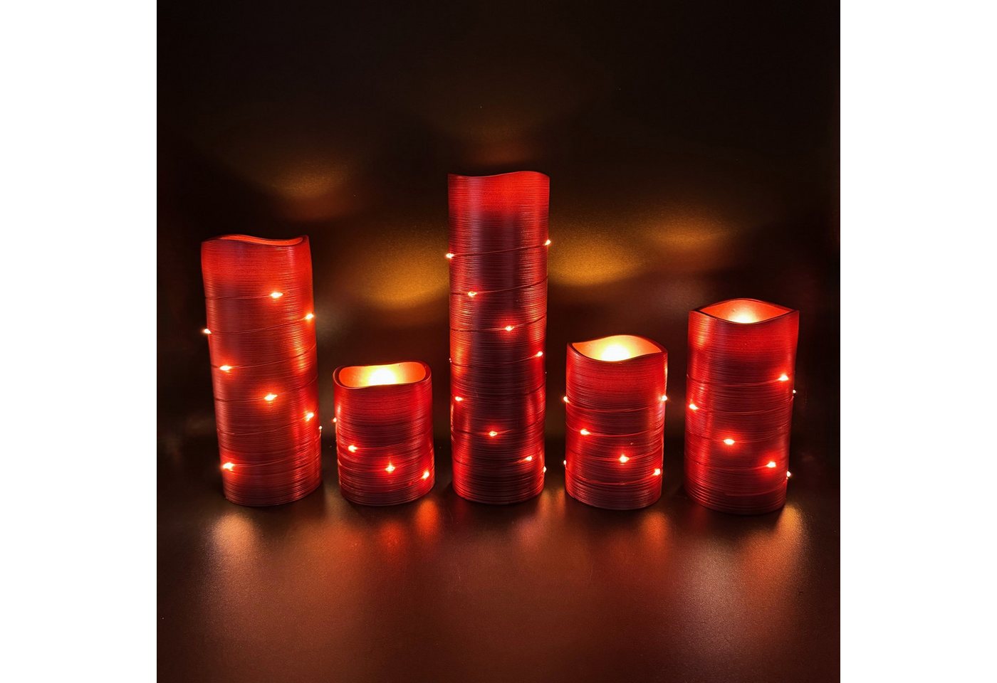 Online-Fuchs LED-Kerze 5er Set große Metallic LED-Kerzen mit Lichterkette umwickelt und Timer (warmweiße Beleuchtung, Rot, Blau, Salbei, Champagner & Berry), inkl. 6-Stunden Timerfunktion - realistische Acrylflamme