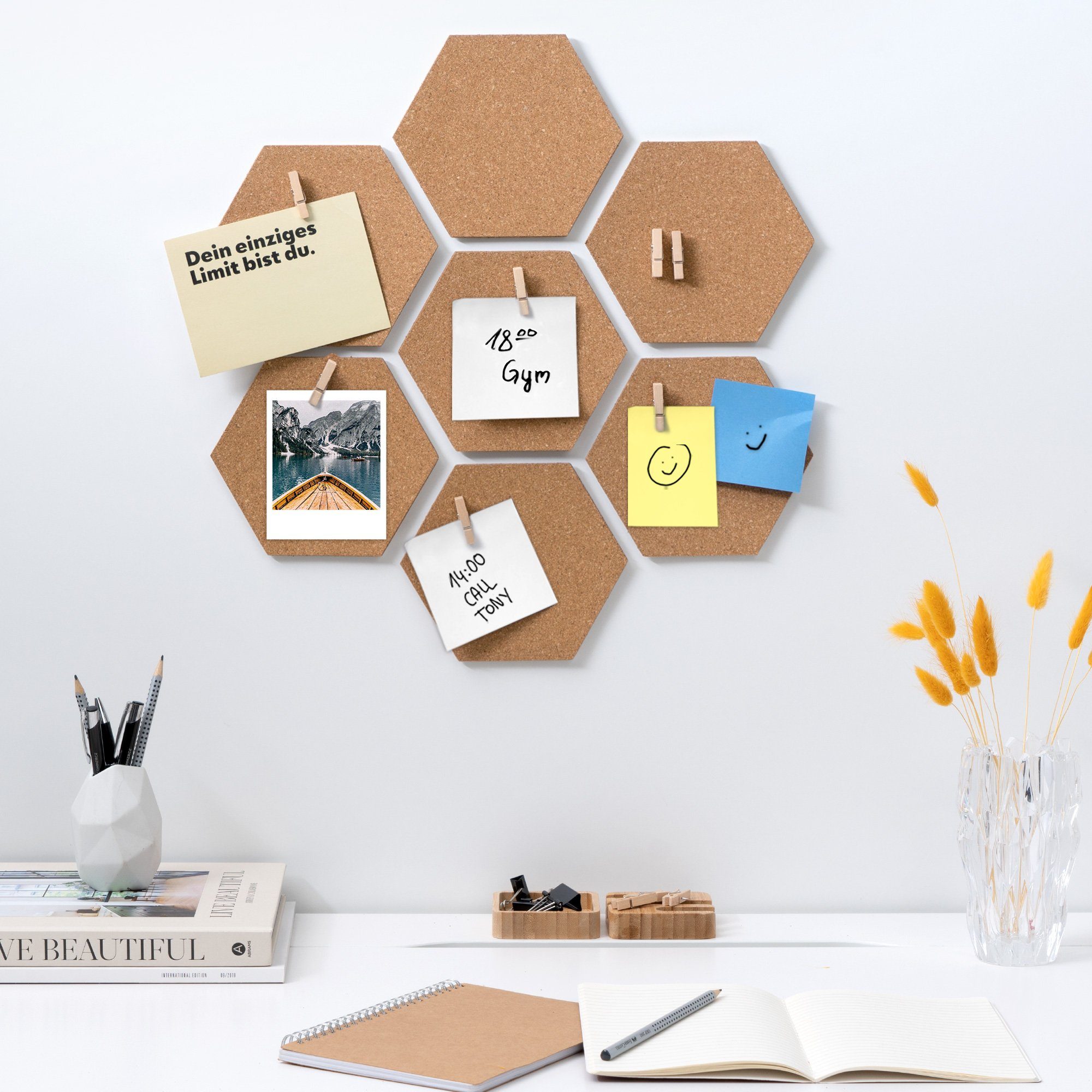 Navaris Memoboard Korkwand sechseckig - 10x günstig online kaufen