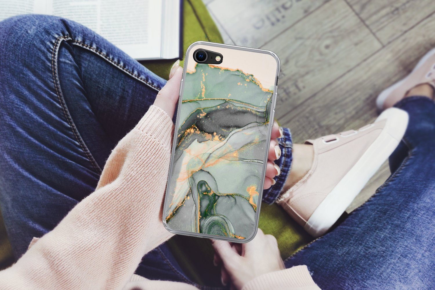 MuchoWow Handyhülle für Apple iPhone 7 Gold - Marmor - Grün - Luxus - Glitzer - Marmoropti, Smartphone-Bumper, Print, Handy Schutzhülle Dünn
