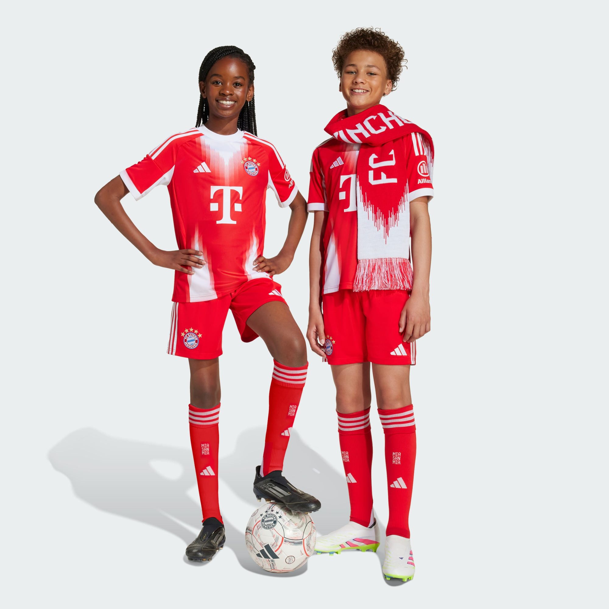adidas Performance Shorts FC BAYERN MÜNCHEN 25/26 KIDS HEIMSHORTS (1-tlg)