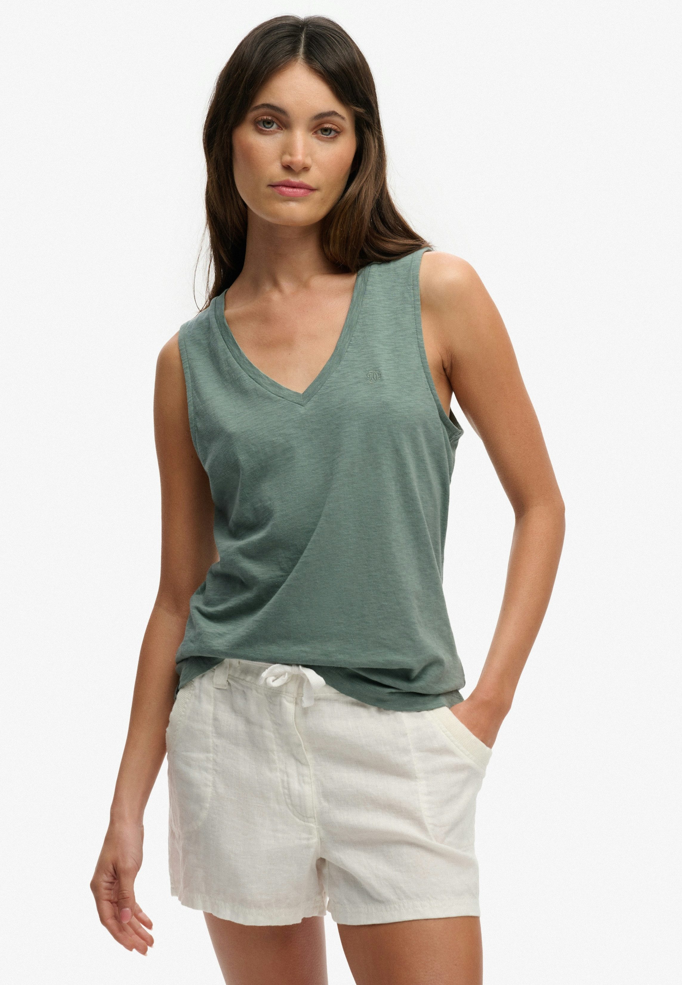 Superdry Tanktop STUDIOS VEE NECK VEST aus Baumwollmischung mit Lyocell, Regular Fit, ärmellos