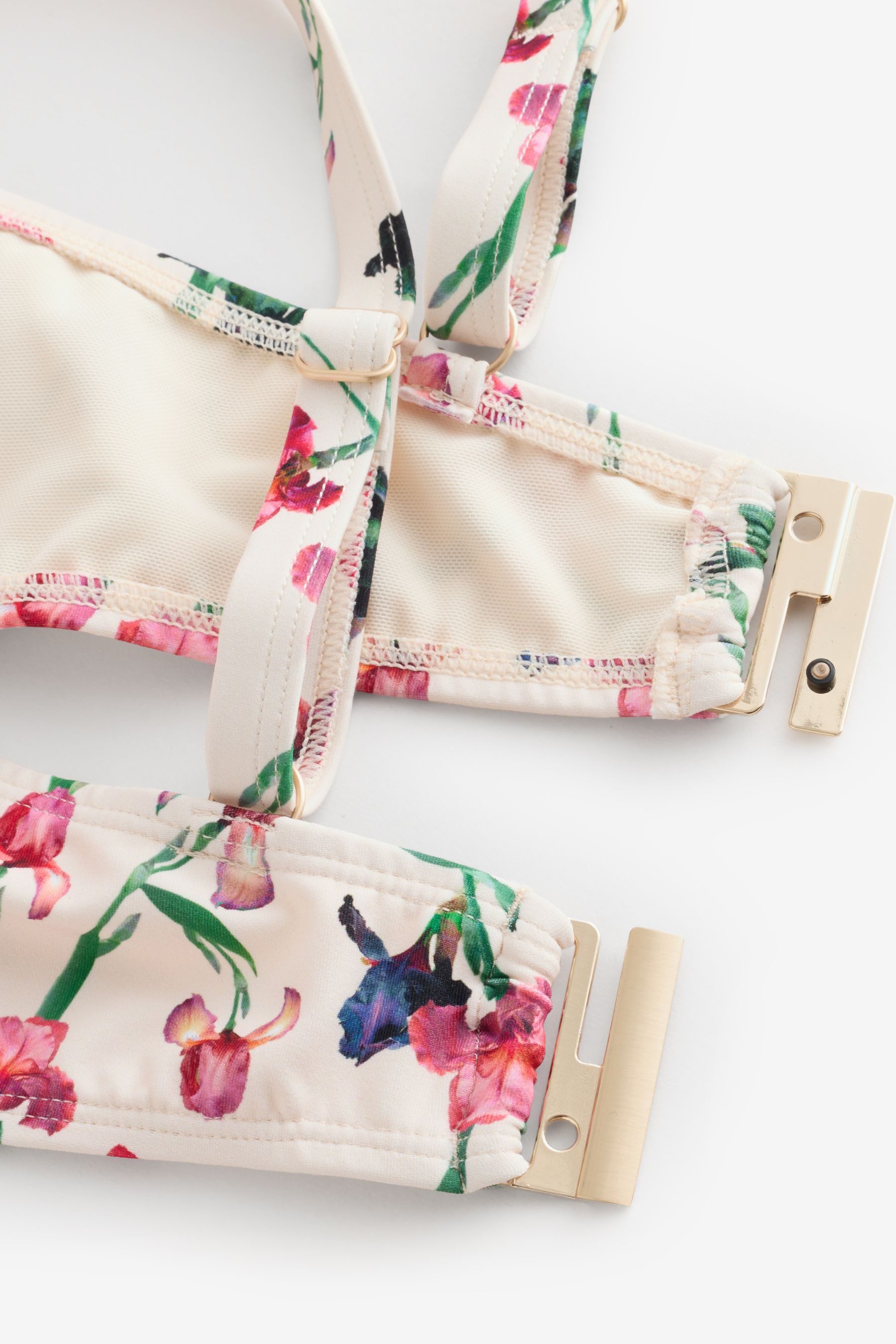B by Ted Baker Bügel-Bikini-Top B by Ted Baker Bikinioberteil mit Bügel (1-St)