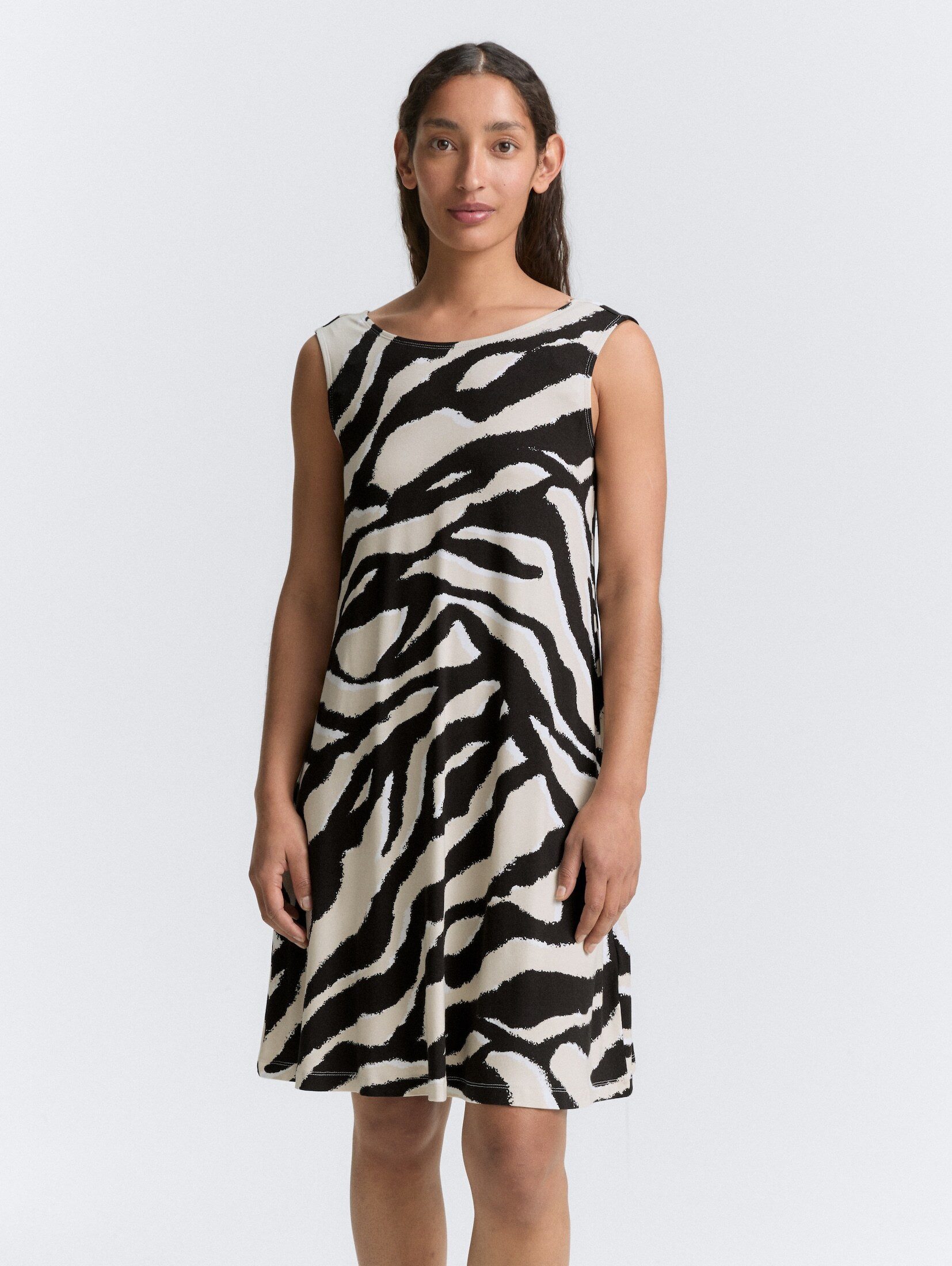 Sommerkleid Jersey Kleid mit Rückendetail
