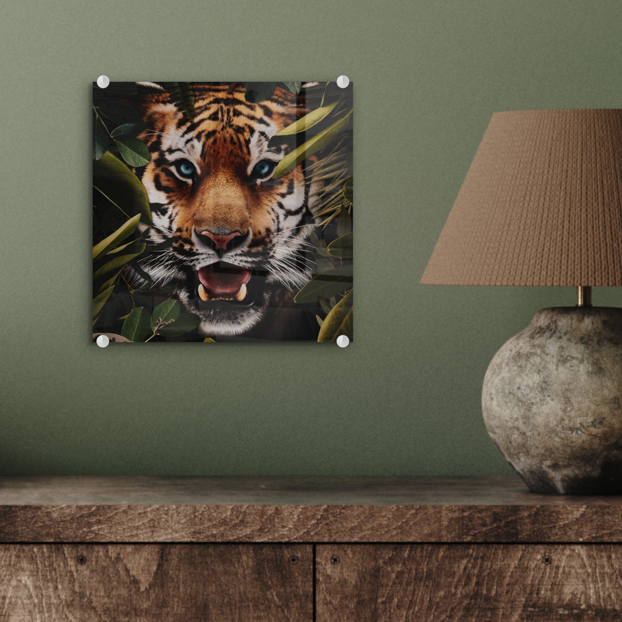 Wanddekoration (1 Tiger - auf Wandbild - Foto - Blätter, St), - Glas Bilder - auf Glas Glasbilder Dschungel Acrylglasbild MuchoWow