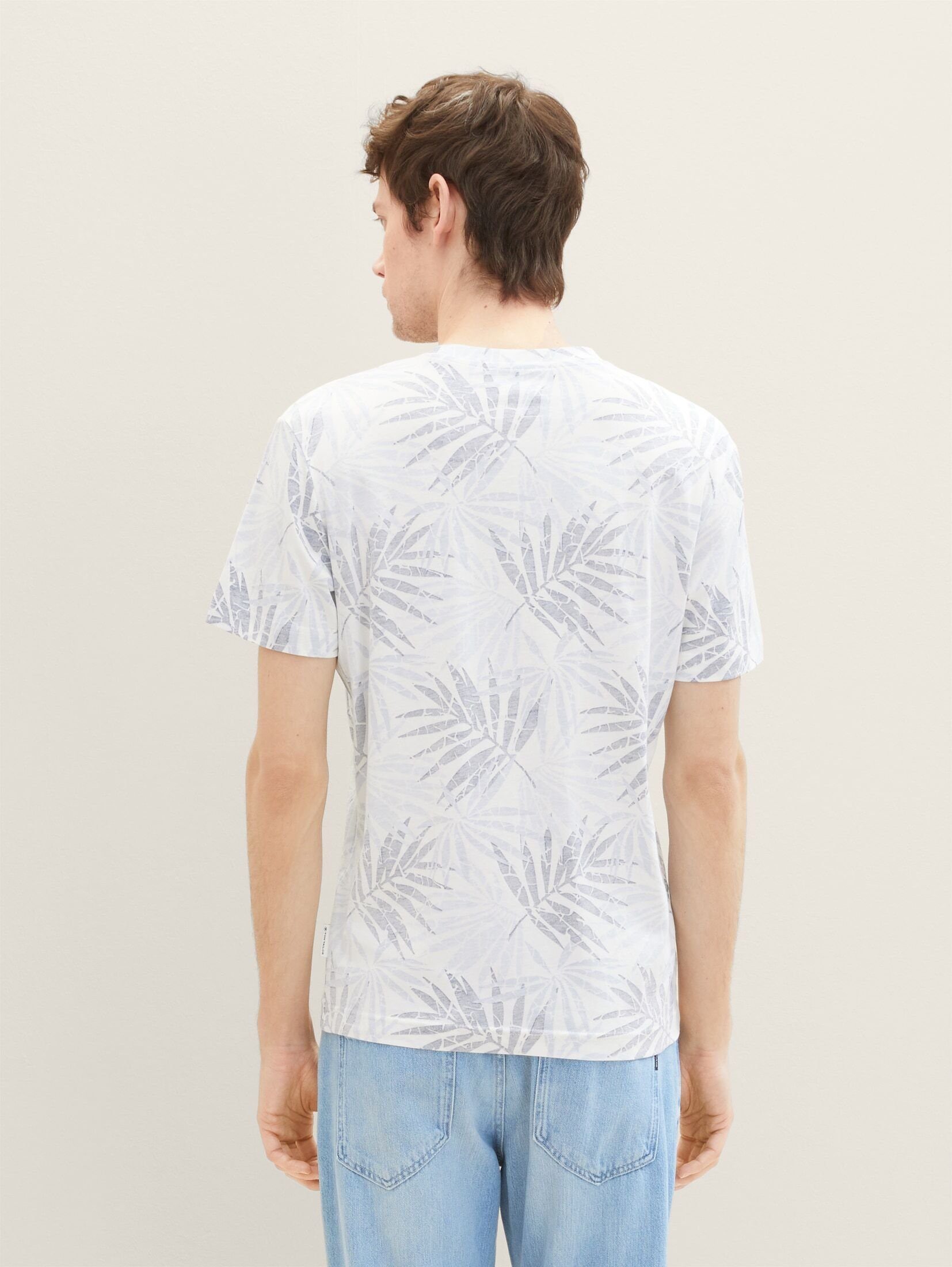 TOM TAILOR Allover-Print tonal T-Shirt design blue mit T-Shirt light leaf