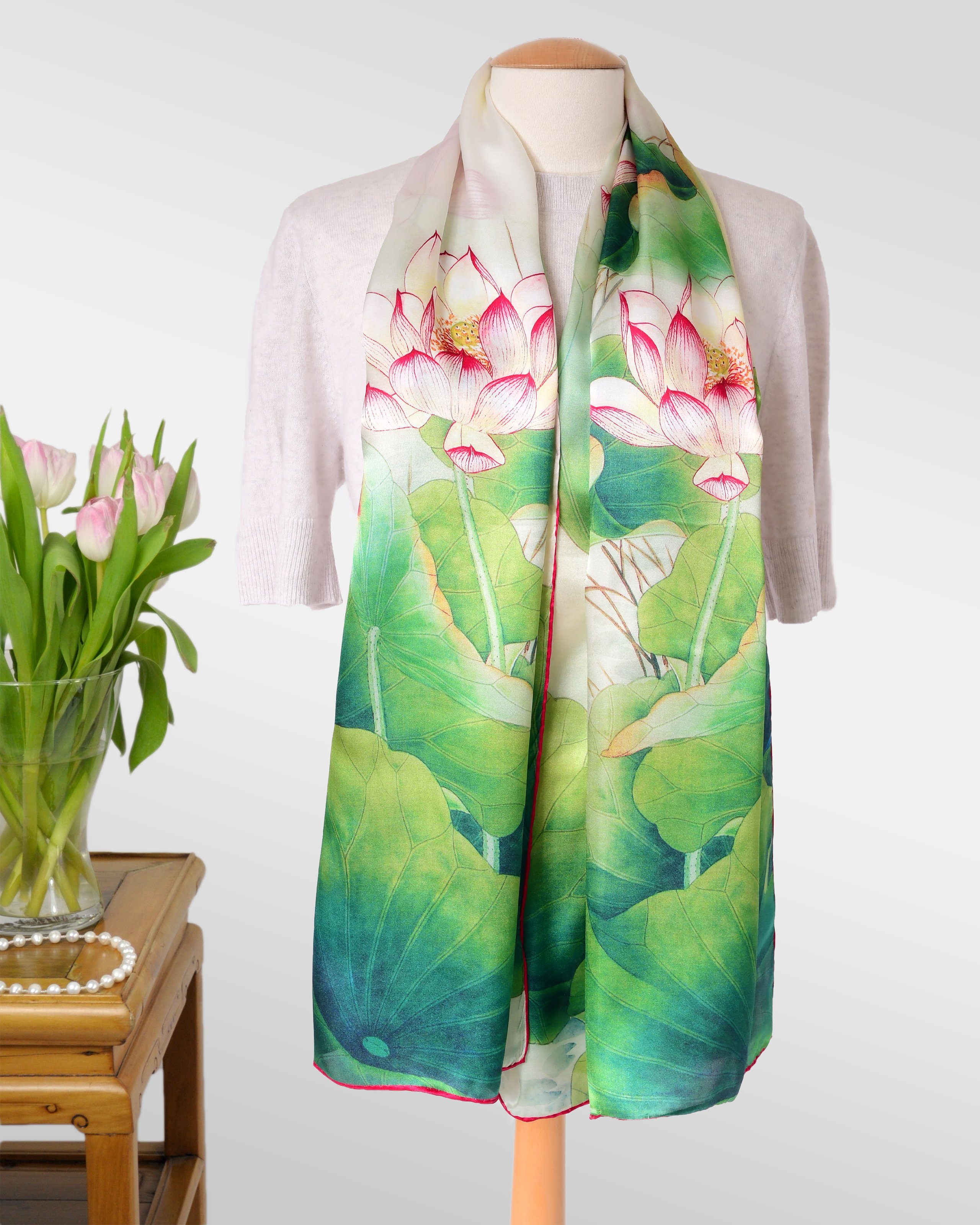 MayTree Seidenschal Lotus Rot Grün, 55 günstig online kaufen
