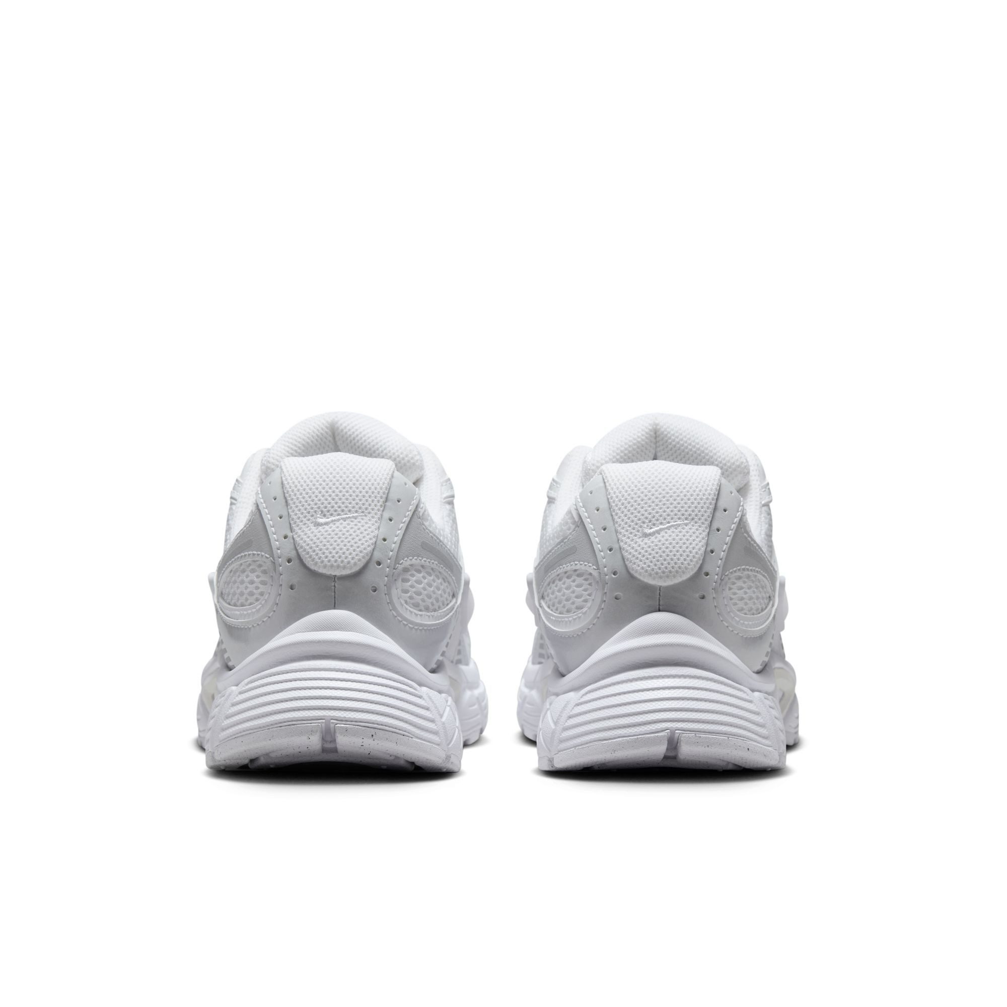 Nike Sportswear V5 RNR Sneaker inspiriert vom Design des Y2K Nike Vomero 5 – Bild 5 von 5