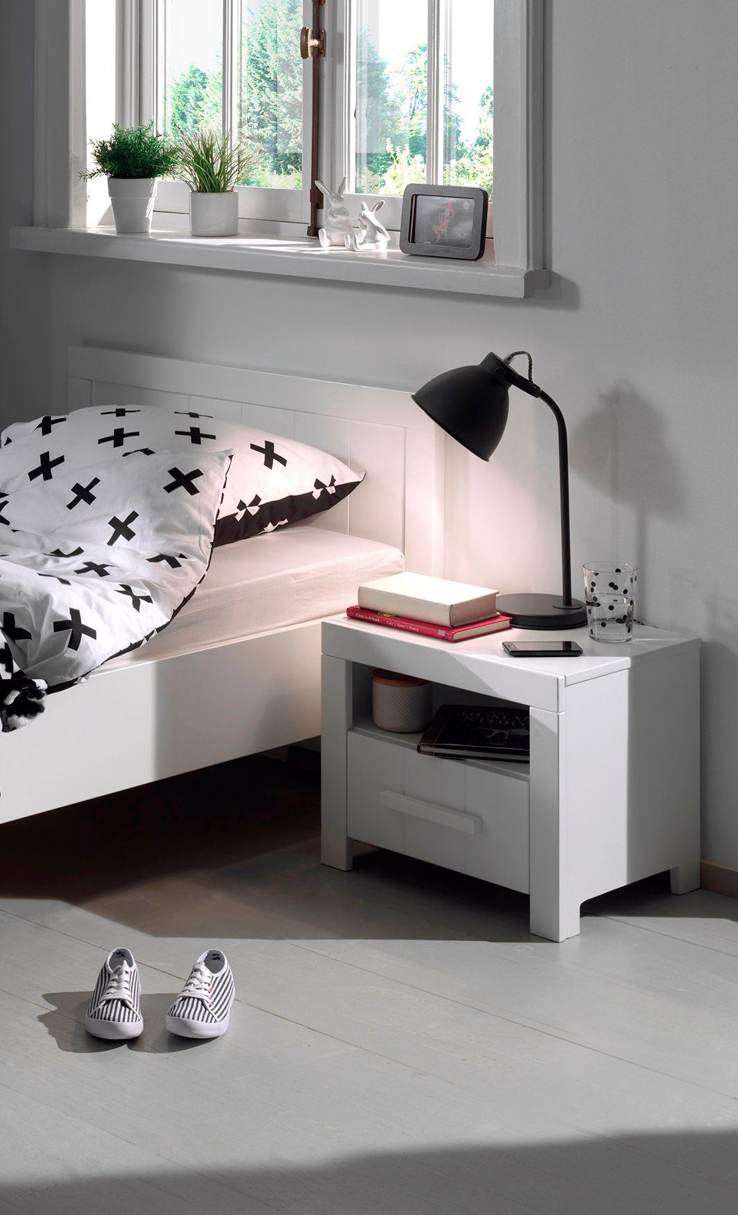 Vipack Nachtschrank (Made in Europe) Nachtkonsole mit offenem Fach und 1 Schublade, Ausf. Weiß lackiert