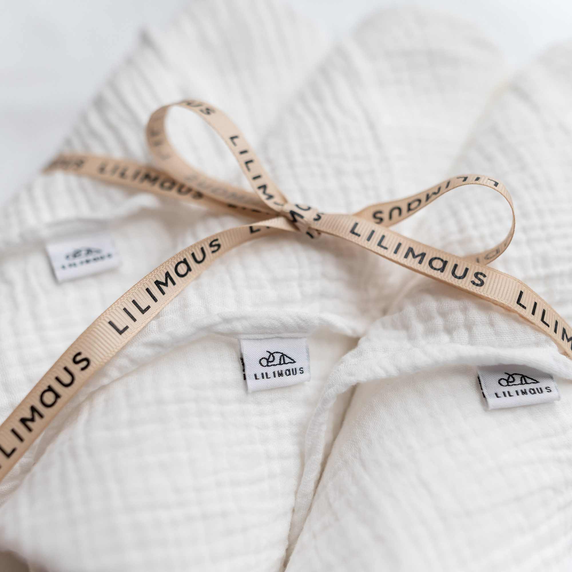 lilimaus Spucktuch Mulltücher für Babys aus 100% Baumwolle - weich & saugfähig, (3-tlg), 3er-Set, saugfähig & schnelltrocknend - auch als Kuscheltuch