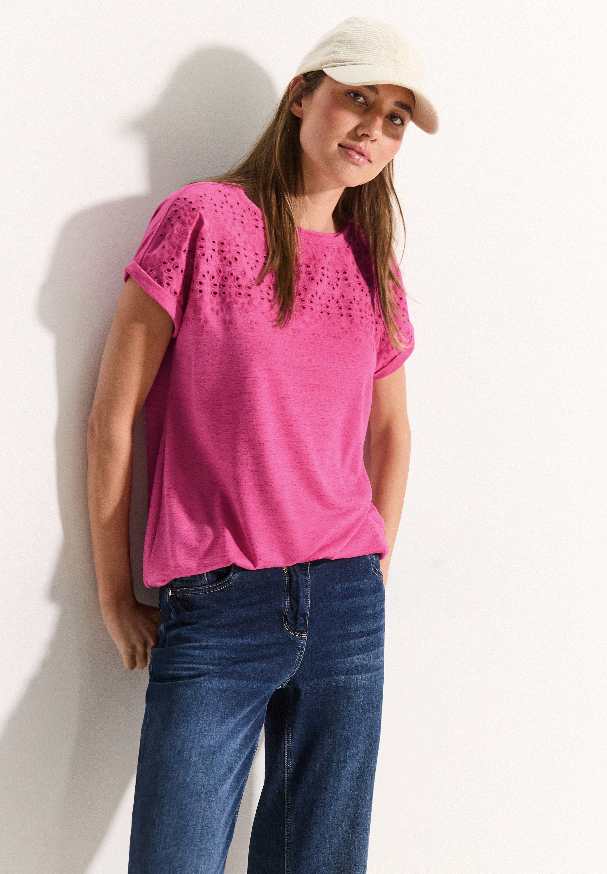CECIL Kurzarmshirt mit Lochstickerei günstig online kaufen