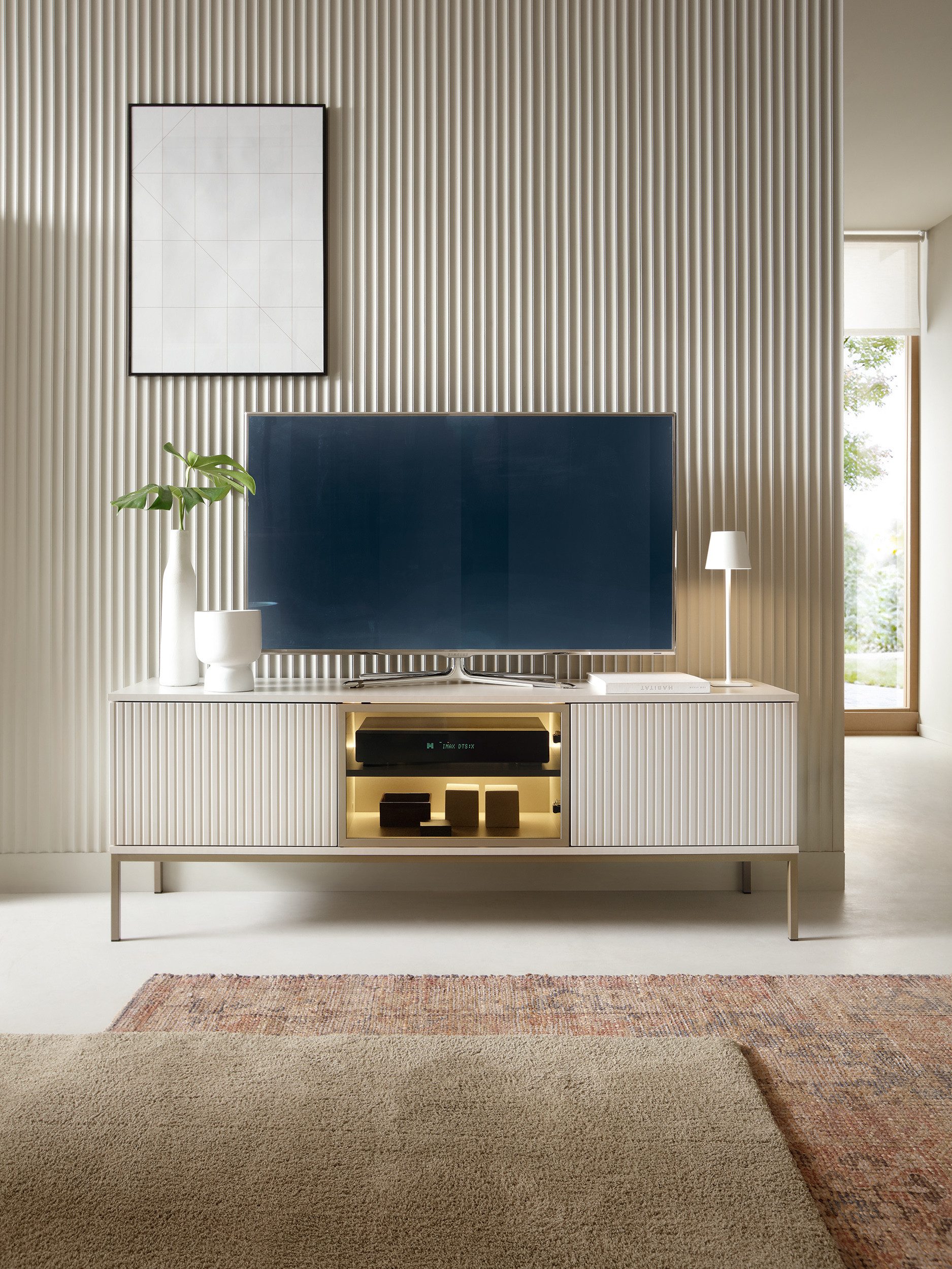 MOEBLO TV-Board Sentino RTV 154 LED (TV-Kommode TV-Board Fernsehschrank, Fernsehtisch TV-Schrank), (HxBxT):56x154x39cm