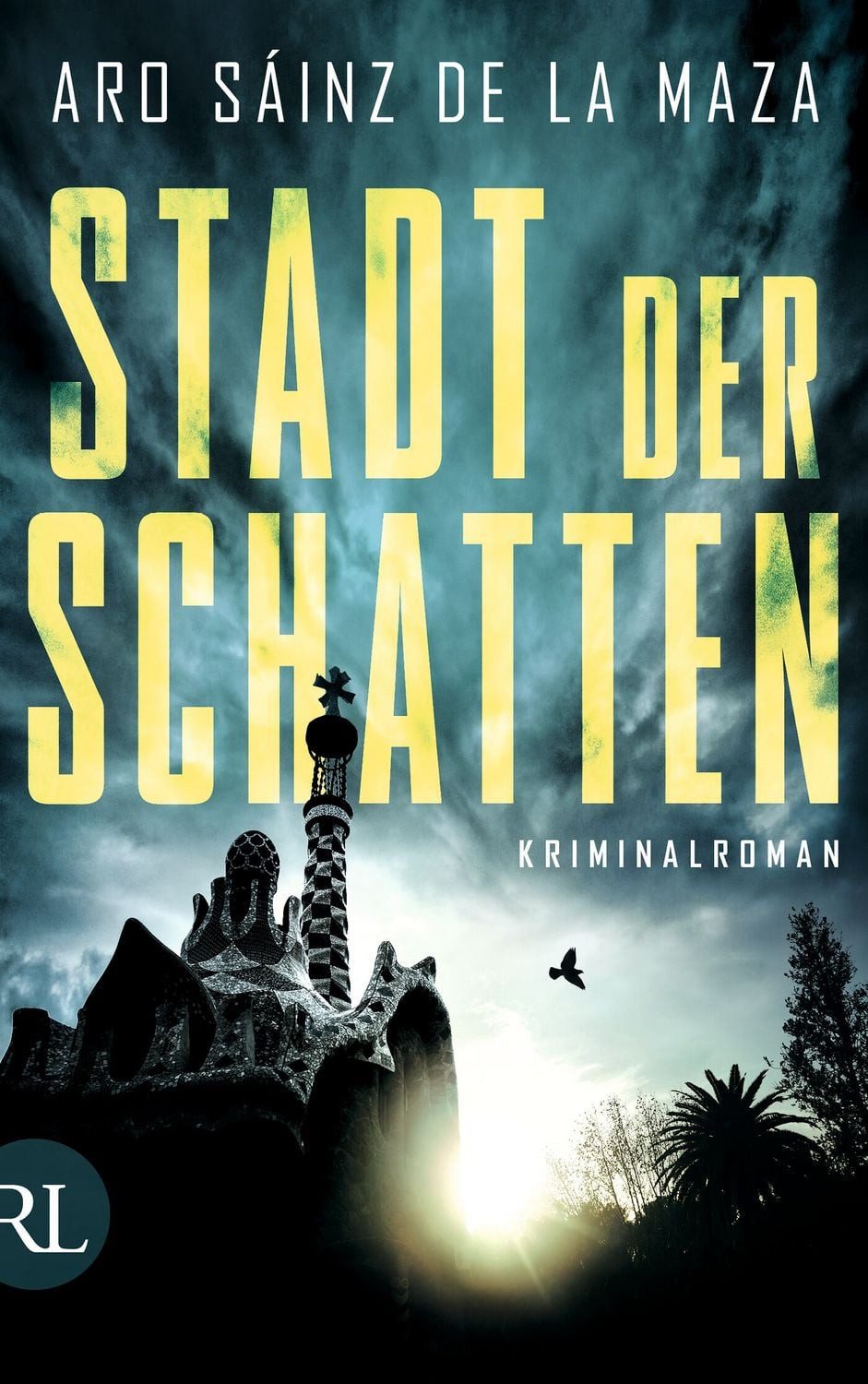 Stadt der Schatten / Aro Sáinz de la Maza