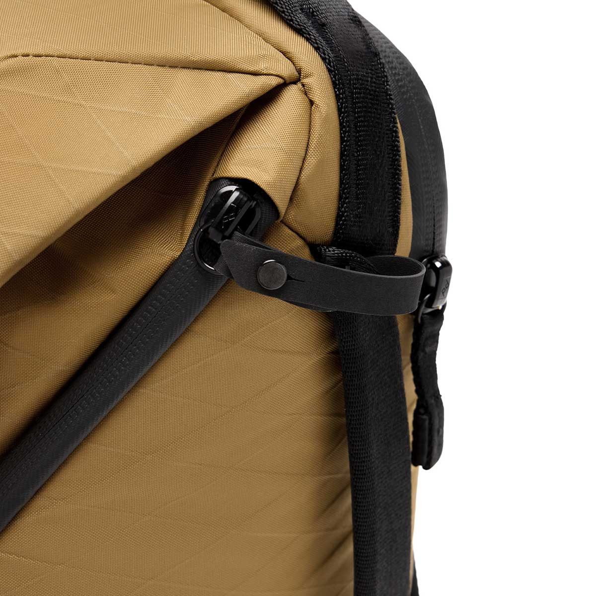 Peak Design Rucksack Everyday Backpack 20L V2 - Foto-Rucksack Coyote (Hellbraun)