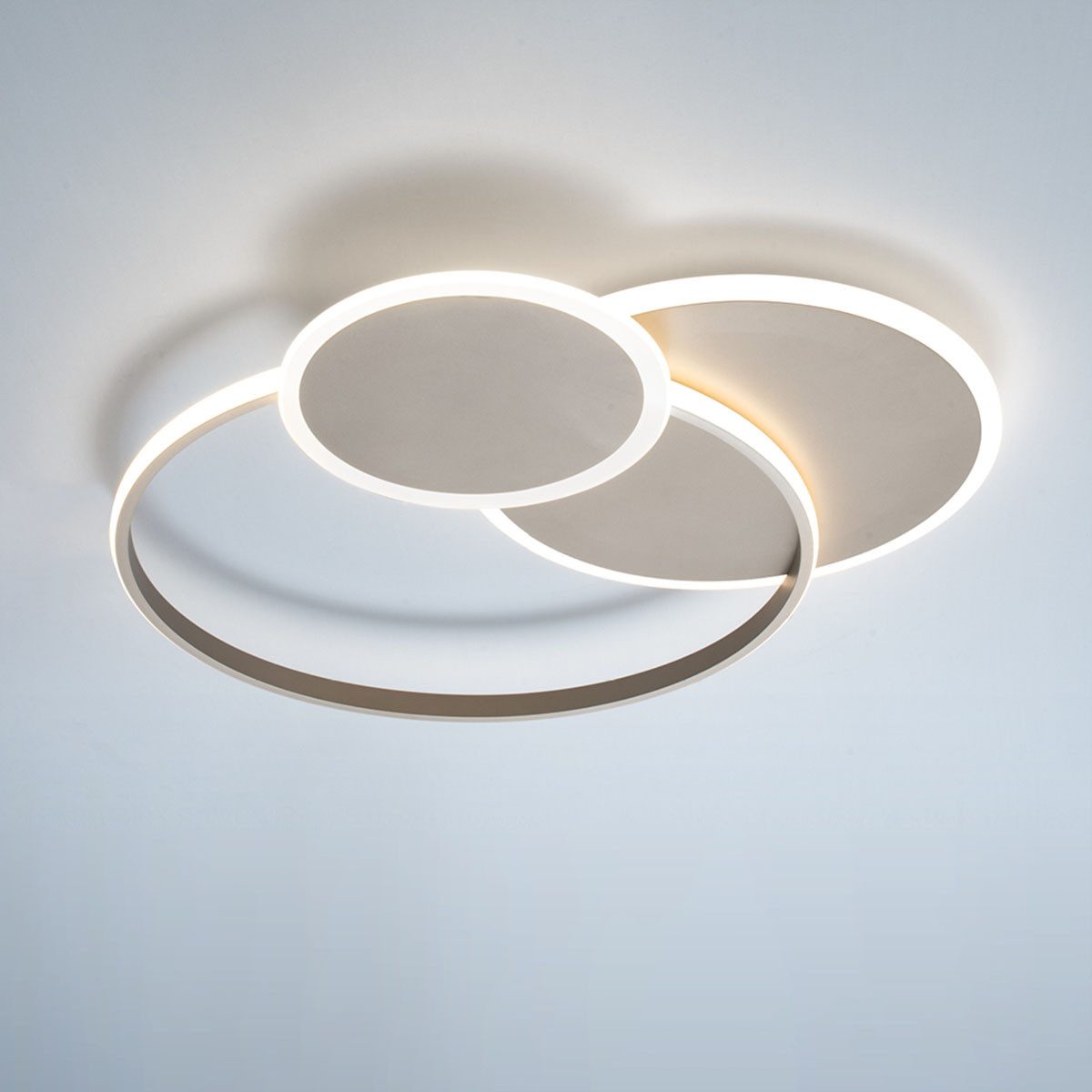 Vivida International Deckenleuchten Eclipse 3 Wand-/ Deckenleuchte, Sand, 3-flammig, LED fest integriert, Warmweiß, Deckenlampe