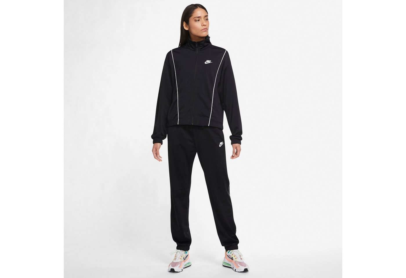 Nike Sportswear Trainingsanzug Women's Fitted Track Suit (Set, 2 tlg) › schwarz  - Onlineshop OTTO