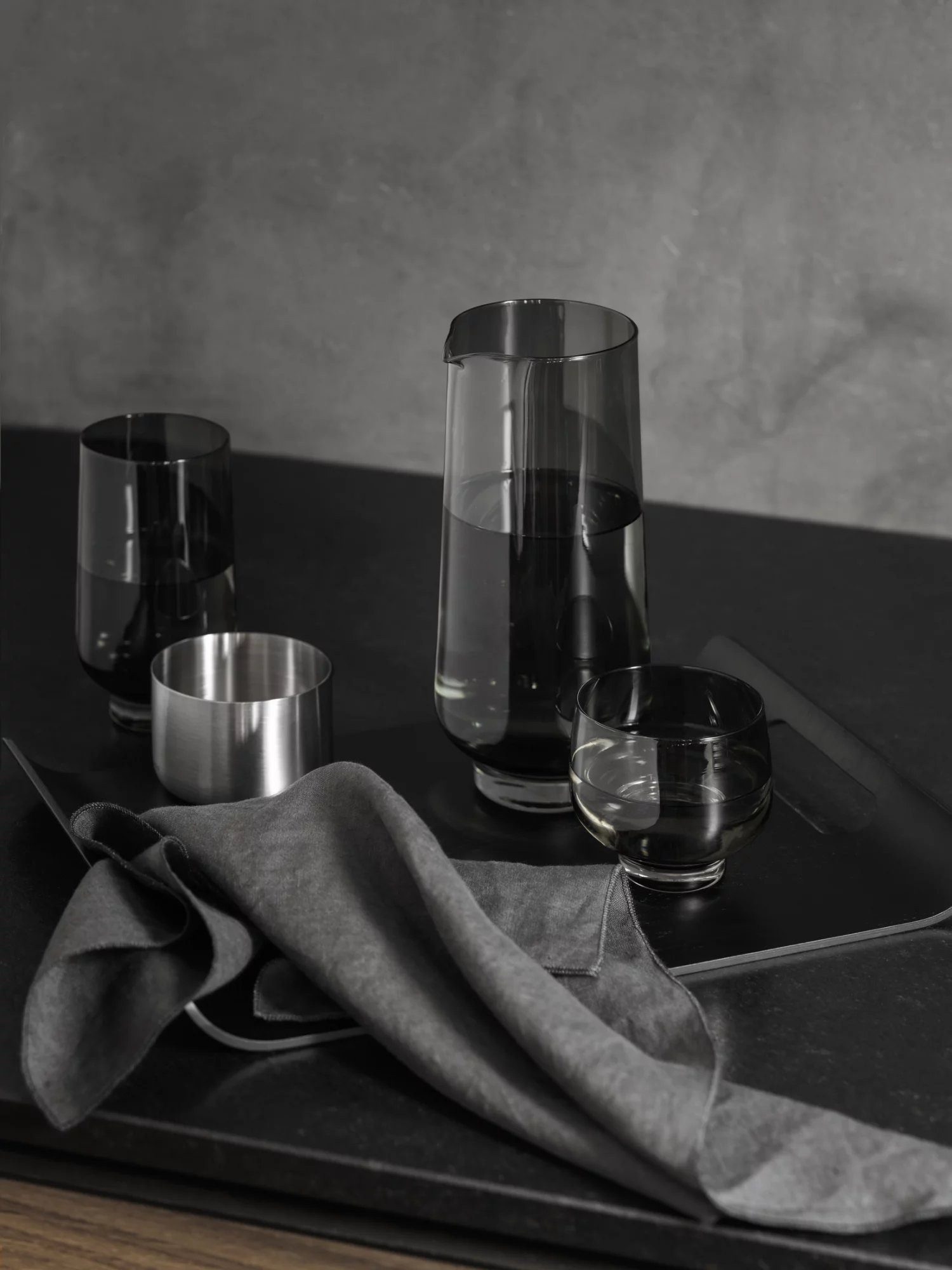 blomus Tablett -WILO- Edles Design-Tablett: Hochwertiges Hartholz, Hartholz, Hartholz, Modern, Langlebig, Zeitlos, Hochwertig, Robust