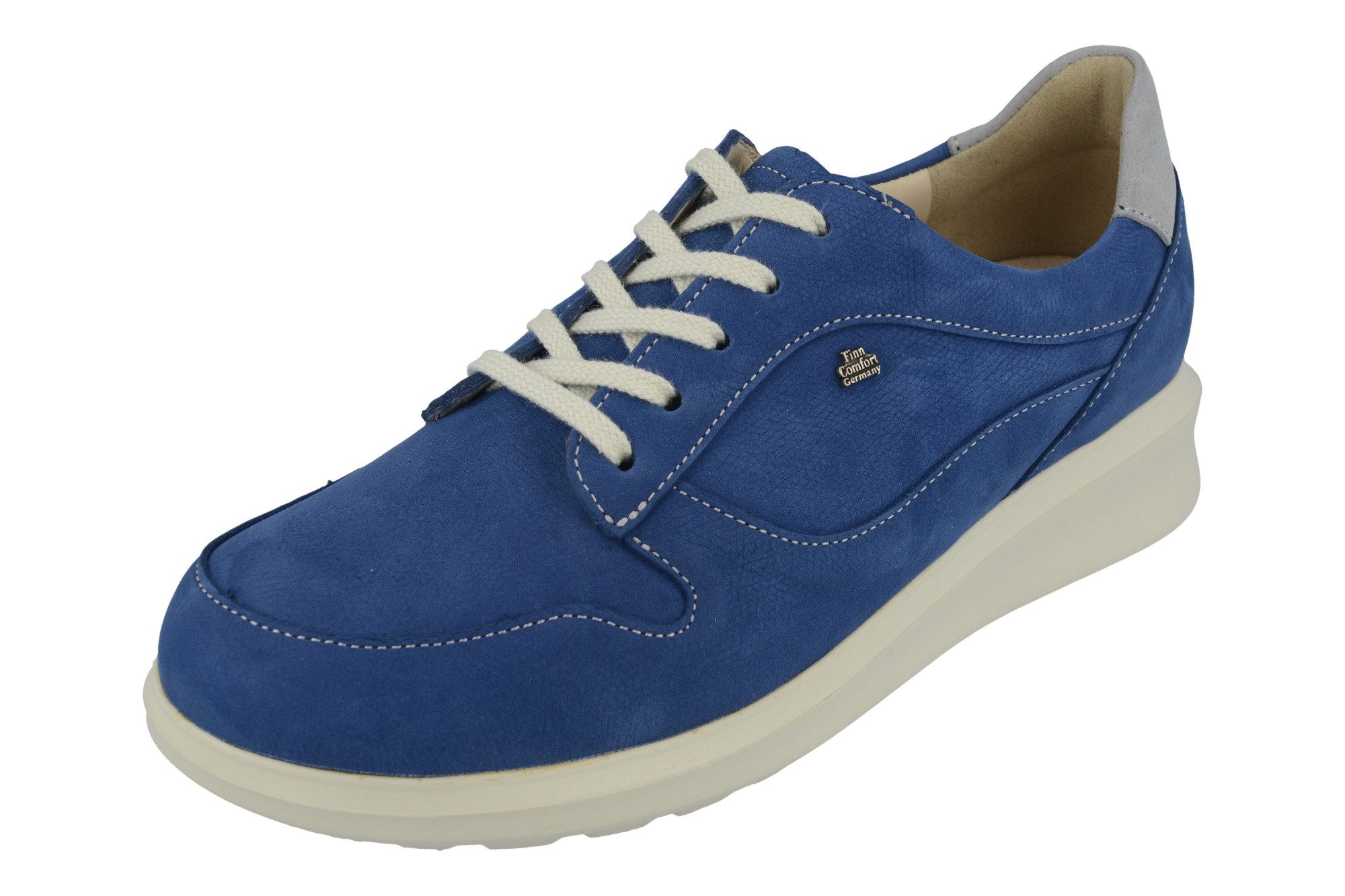 Schnürschuh