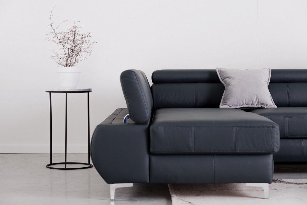 schwarz, Neuss Sofa mit mit mini, Stauraum, Bettfunktion, Ecksofa Büffelleder, verstellbaren Dreams Kopfstützen mit
