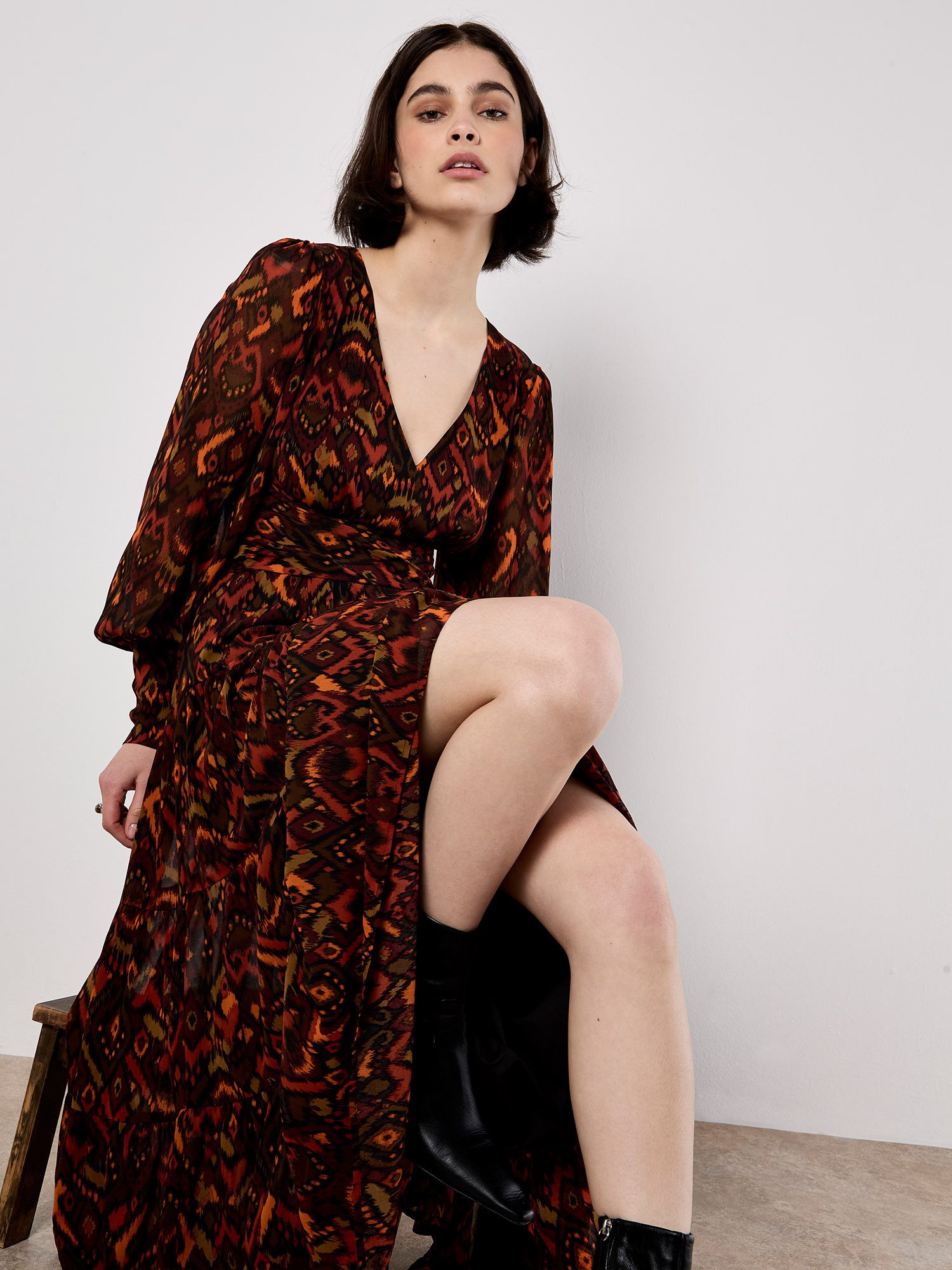 Apricot Druckkleid Maxikleid im Ikat-Design
