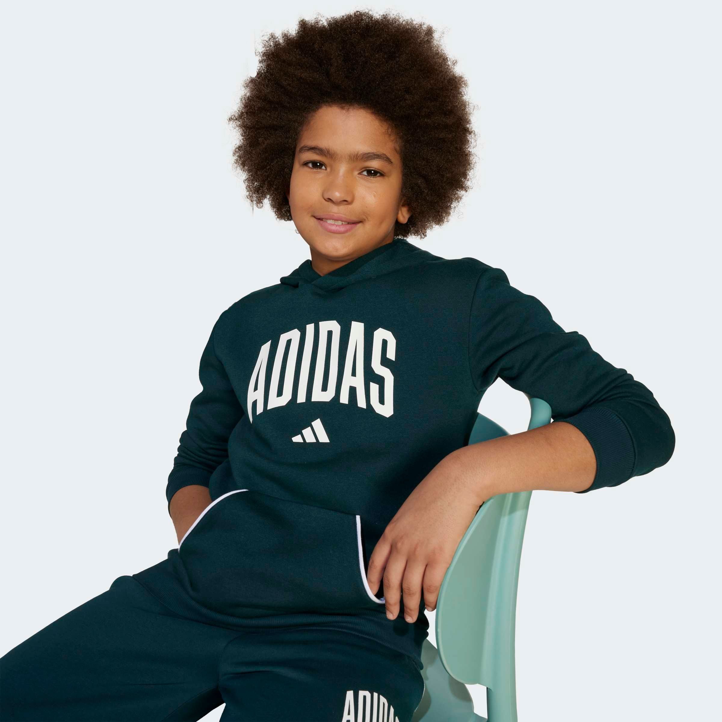 adidas Sportswear Kapuzensweatshirt SEASONALS ESSENTIALS COLLEGIATE TYPOGRAPHY KIDS HOODIE