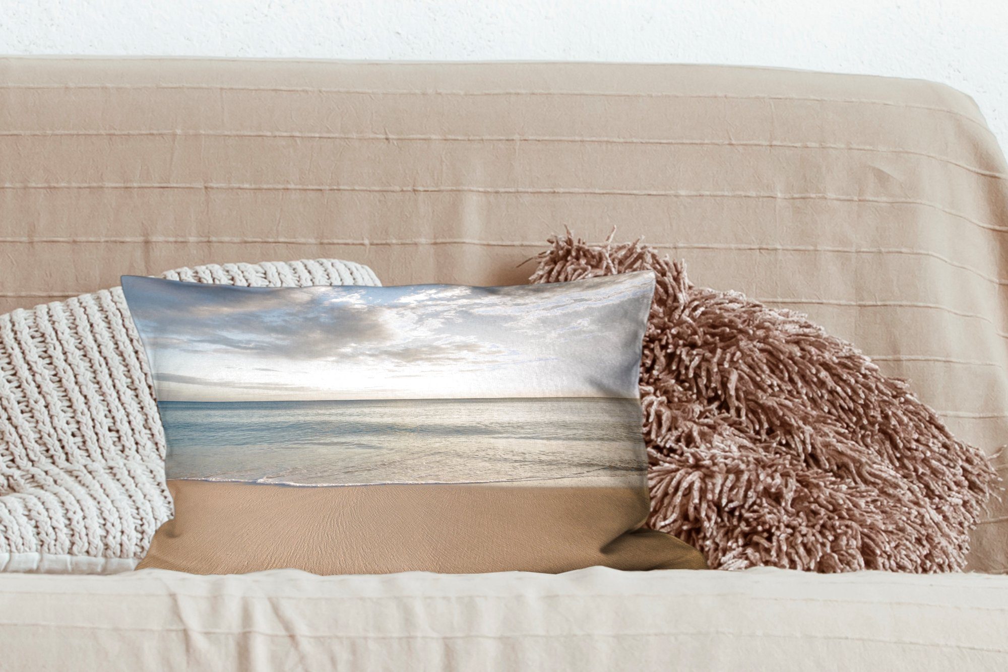 - mit Dekokissen Strand Zierkissen, Schlafzimmer - Wohzimmer Wasser MuchoWow Wolken, Füllung, Dekokissen Dekoration,