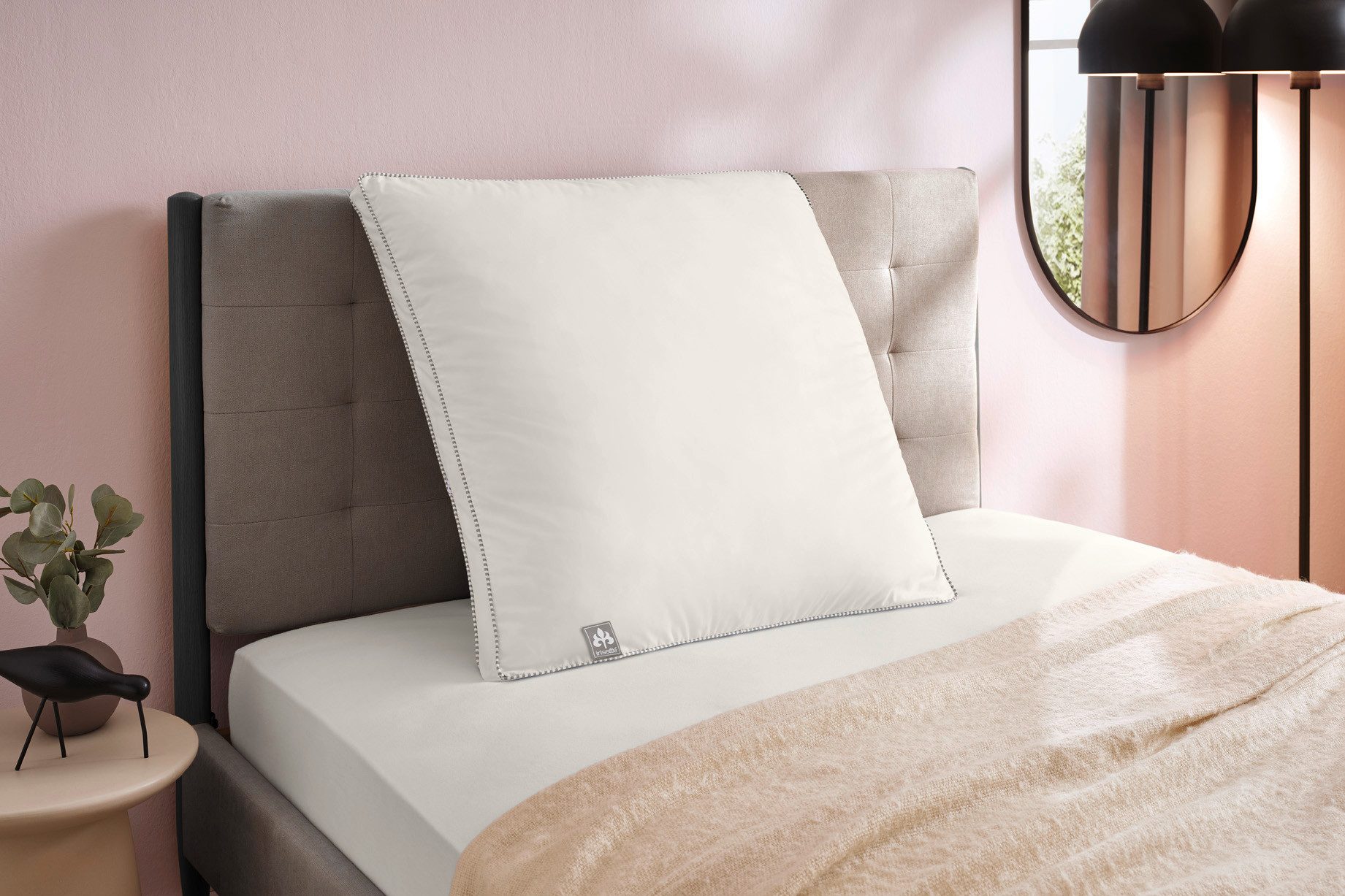 Irisette Kopfkissen irisette® Sensible 80x80 cm, Füllung: 100% Polyester, Seitenschläfer, Rückenschläfer, Bauchschläfer, temperatur- und feuchtigkeitsregulierend, Bezug aus Naturmaterialien