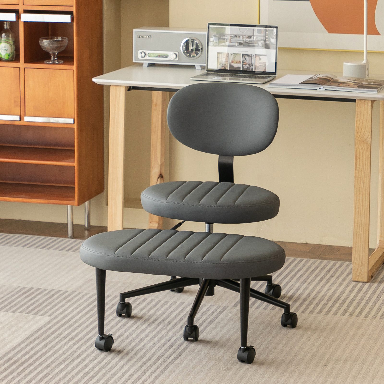 MODFU Bürostuhl Samt-Bürostuhl für Homeoffice, höhenverstellbarer Drehstuhl (Mit neuartiger integrierter Fußstütze, komfortables Sitzen, 360° drehbar, 1 St), 69x92x40 cm Eleganter Stoffbezug, ideal für Arbeitszimmer & Kleinräume