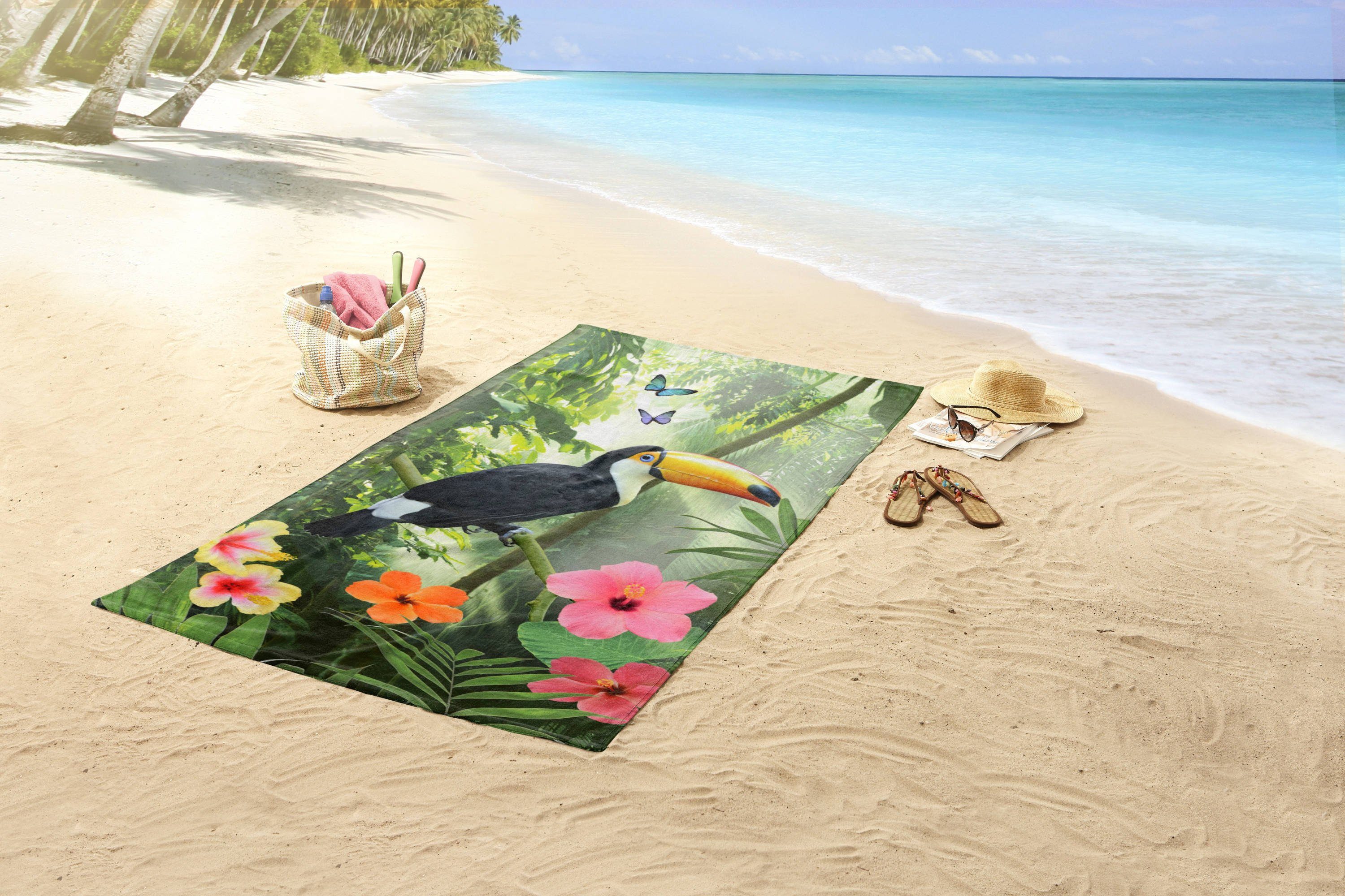 weiße Vorderseite Rückseite RAINFOREST, GMD Living Hibiskus Motiv: und Tukan der auf Strandtuch