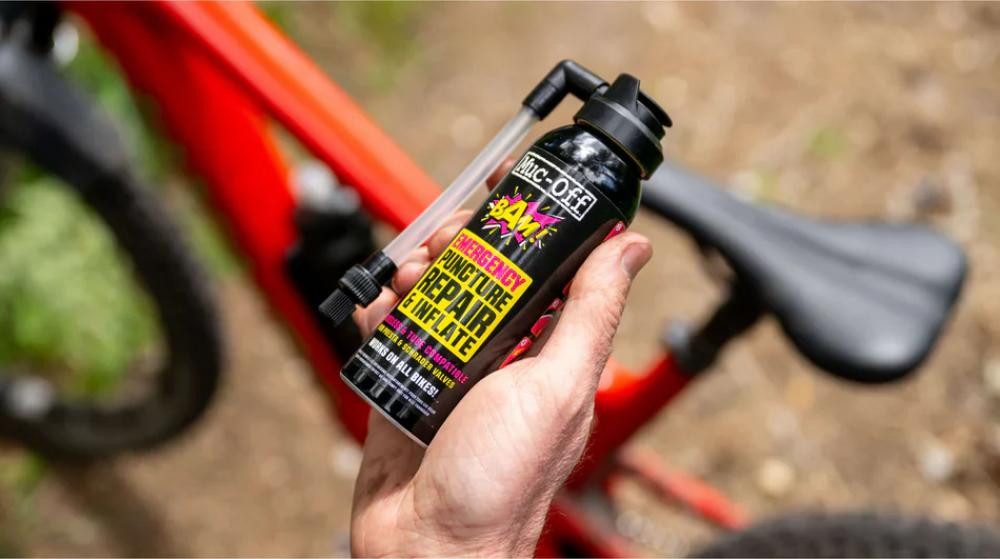 Muc-Off Fahrradschlauch Muc-Off BAM! Pannenspray 125ml, Reifendichtmittel für Tubeless- und Sc